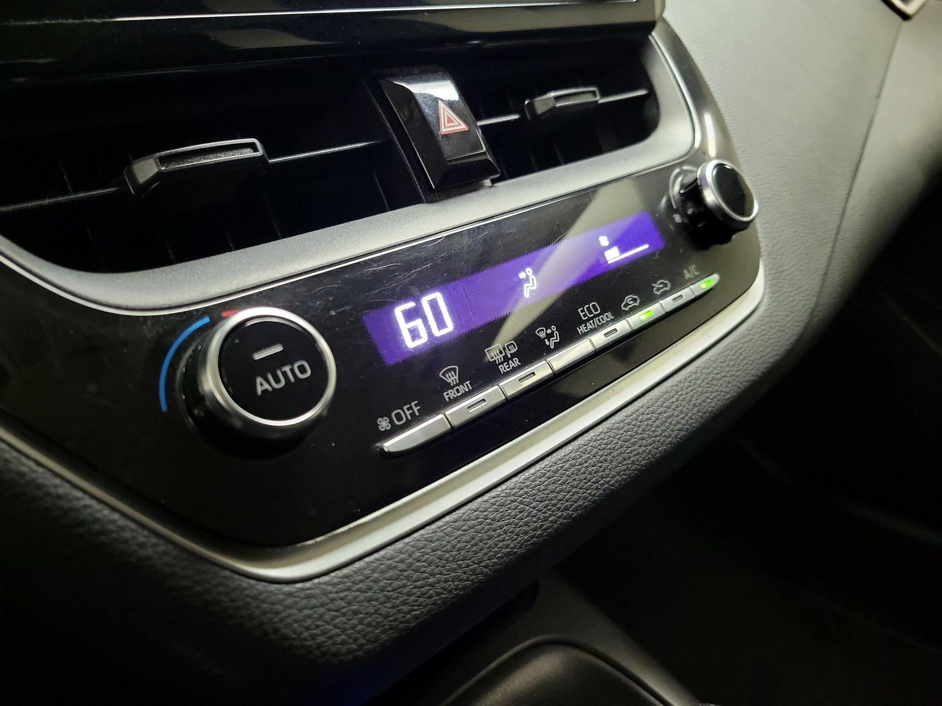 Thumbnail: 2020 Toyota Corolla - 16