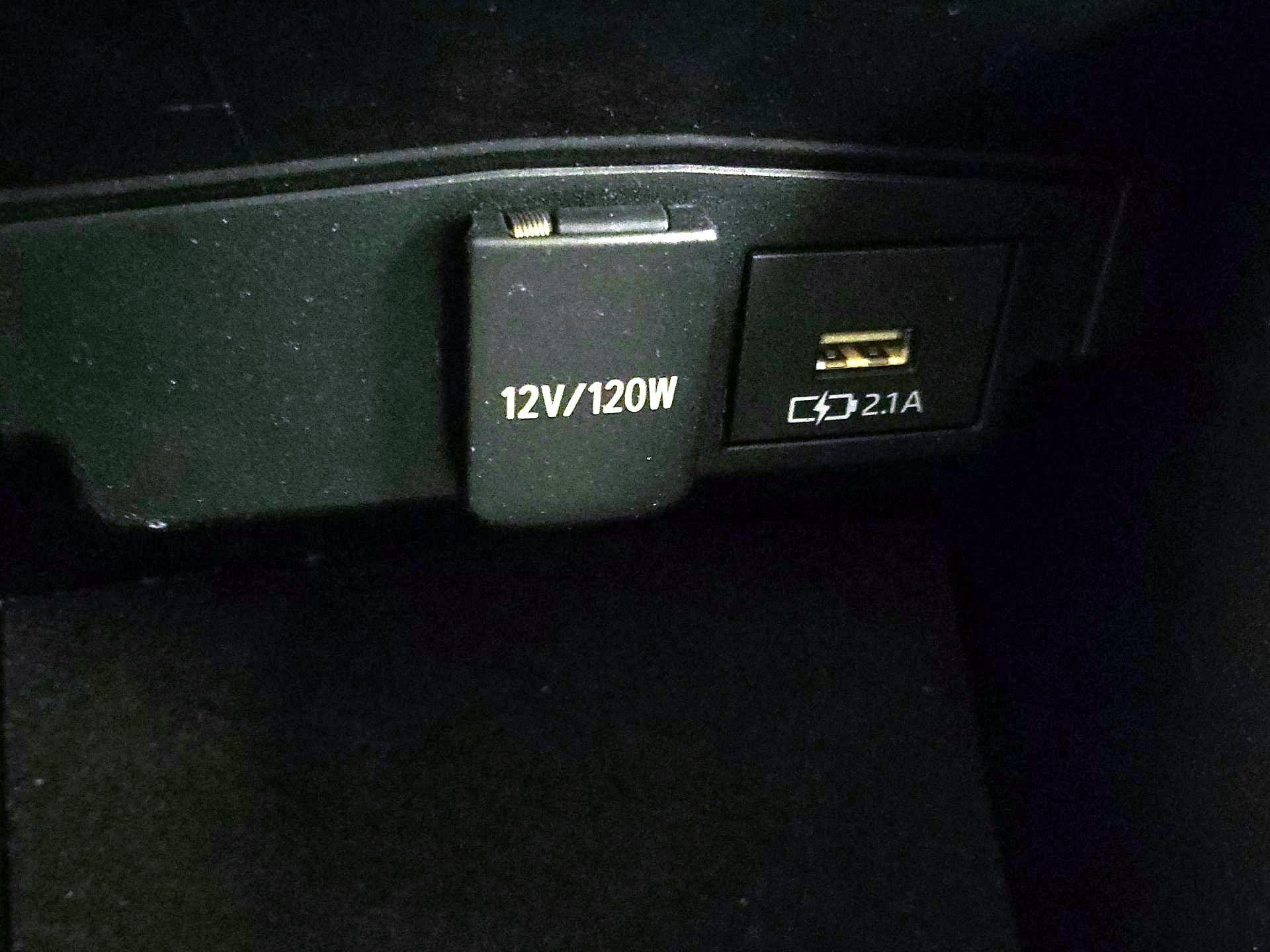 Thumbnail: 2020 Toyota Corolla - 18