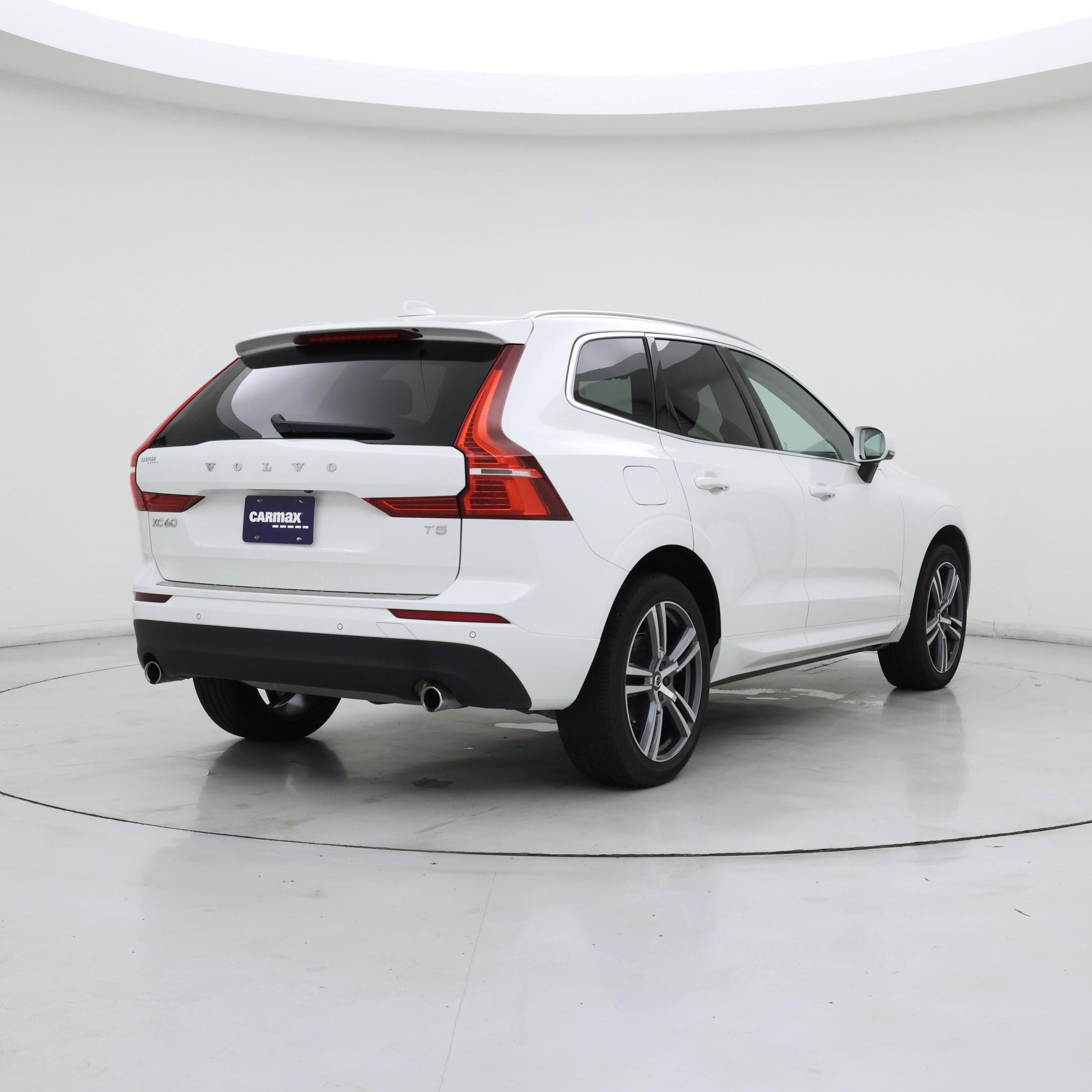 Thumbnail: 2021 Volvo XC60 - 8
