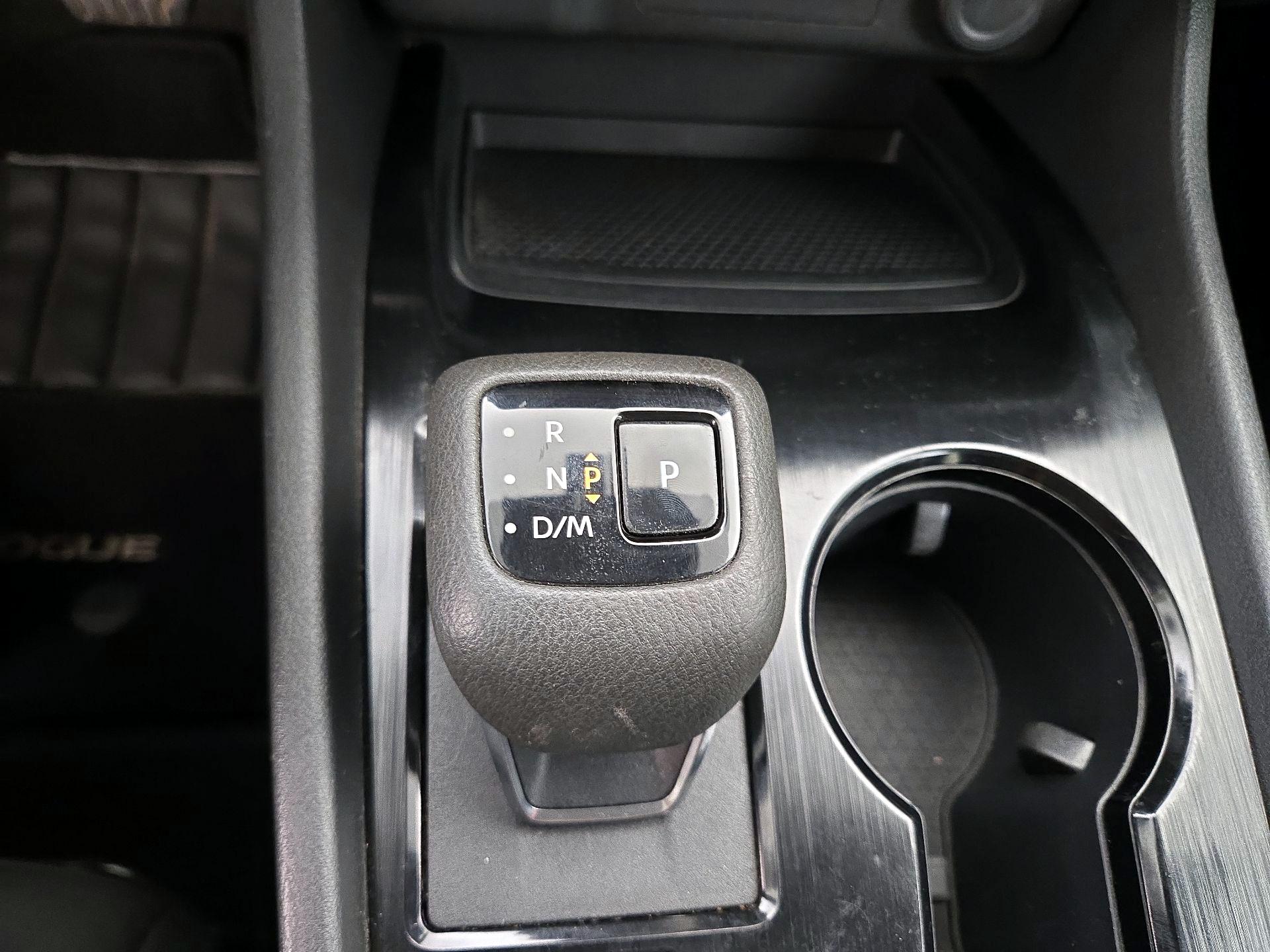 Thumbnail: 2023 Nissan Rogue - 17