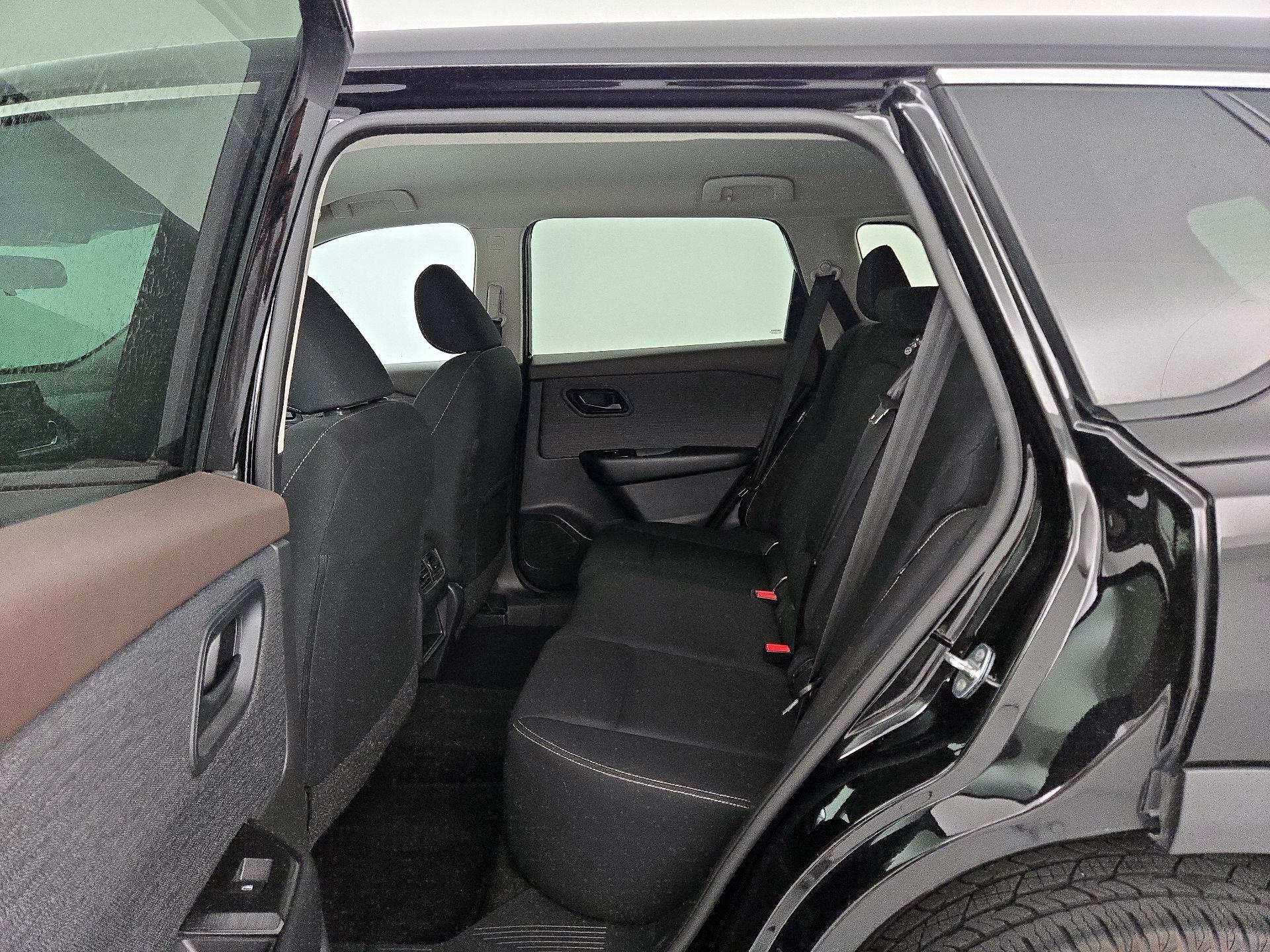 Thumbnail: 2023 Nissan Rogue - 19