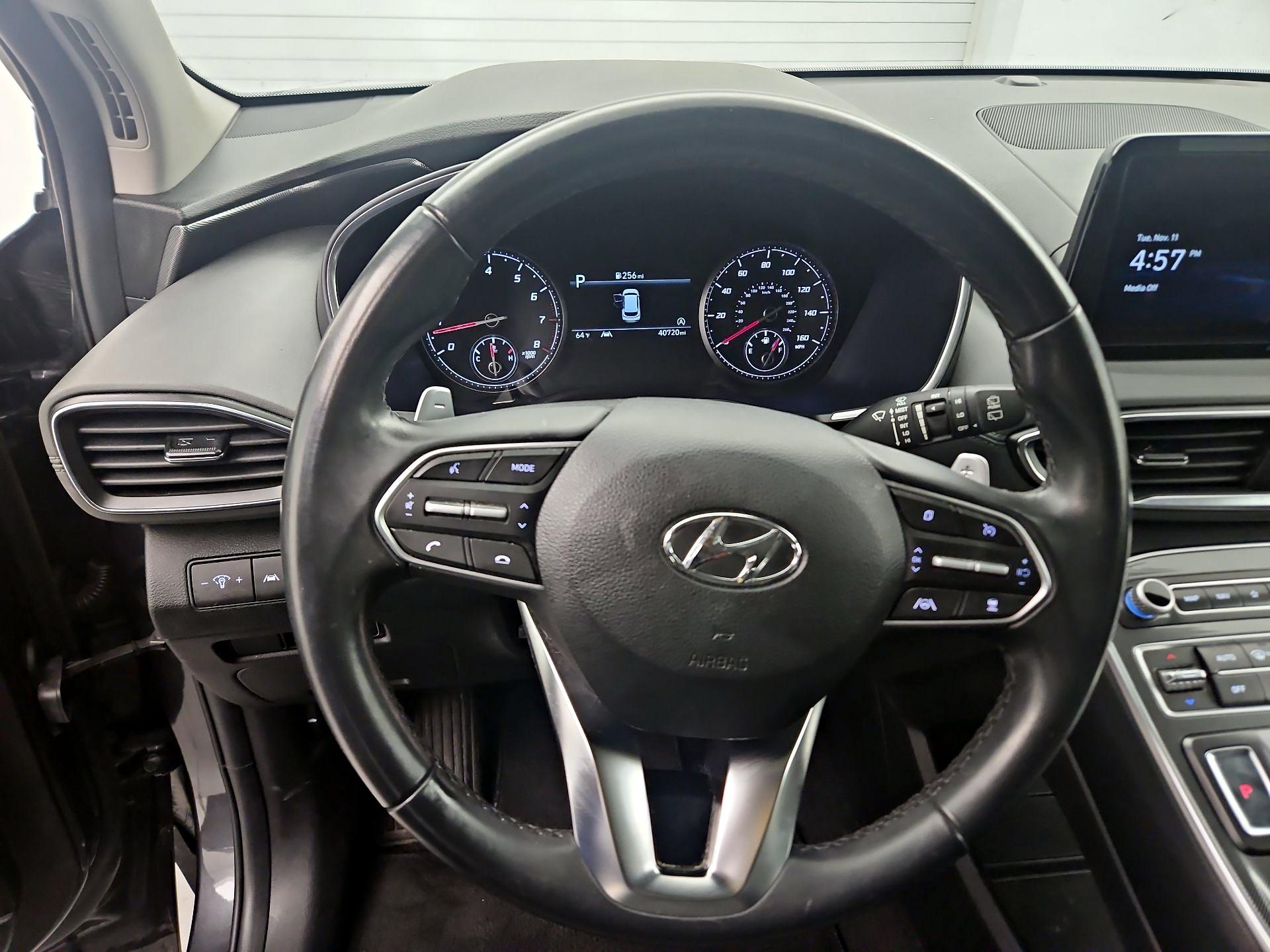 Thumbnail: 2023 Hyundai Santa Fe - 10