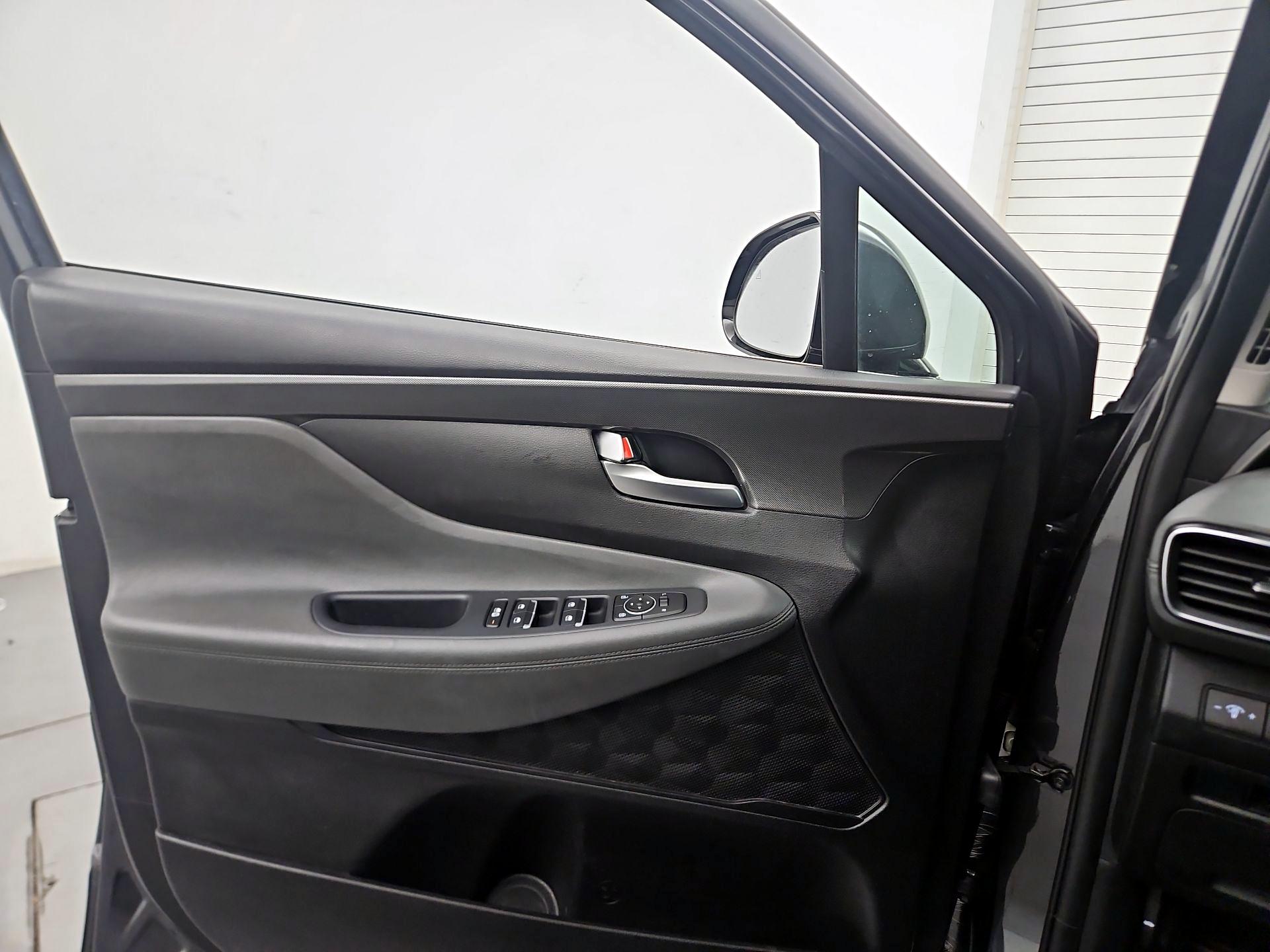 Thumbnail: 2023 Hyundai Santa Fe - 12