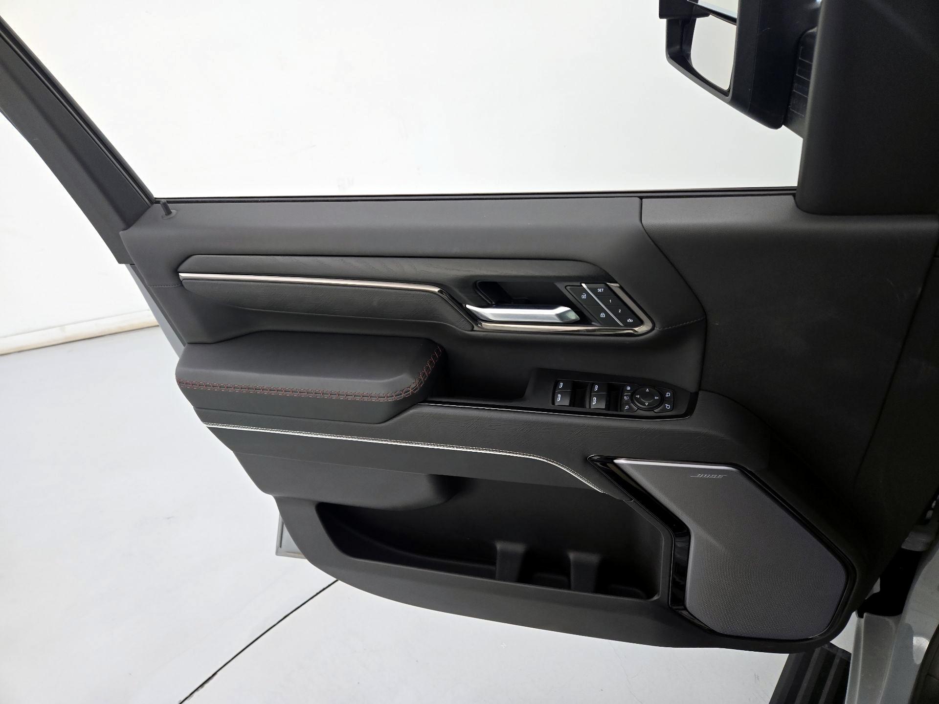 Thumbnail: 2025 GMC Sierra 2500 - 12