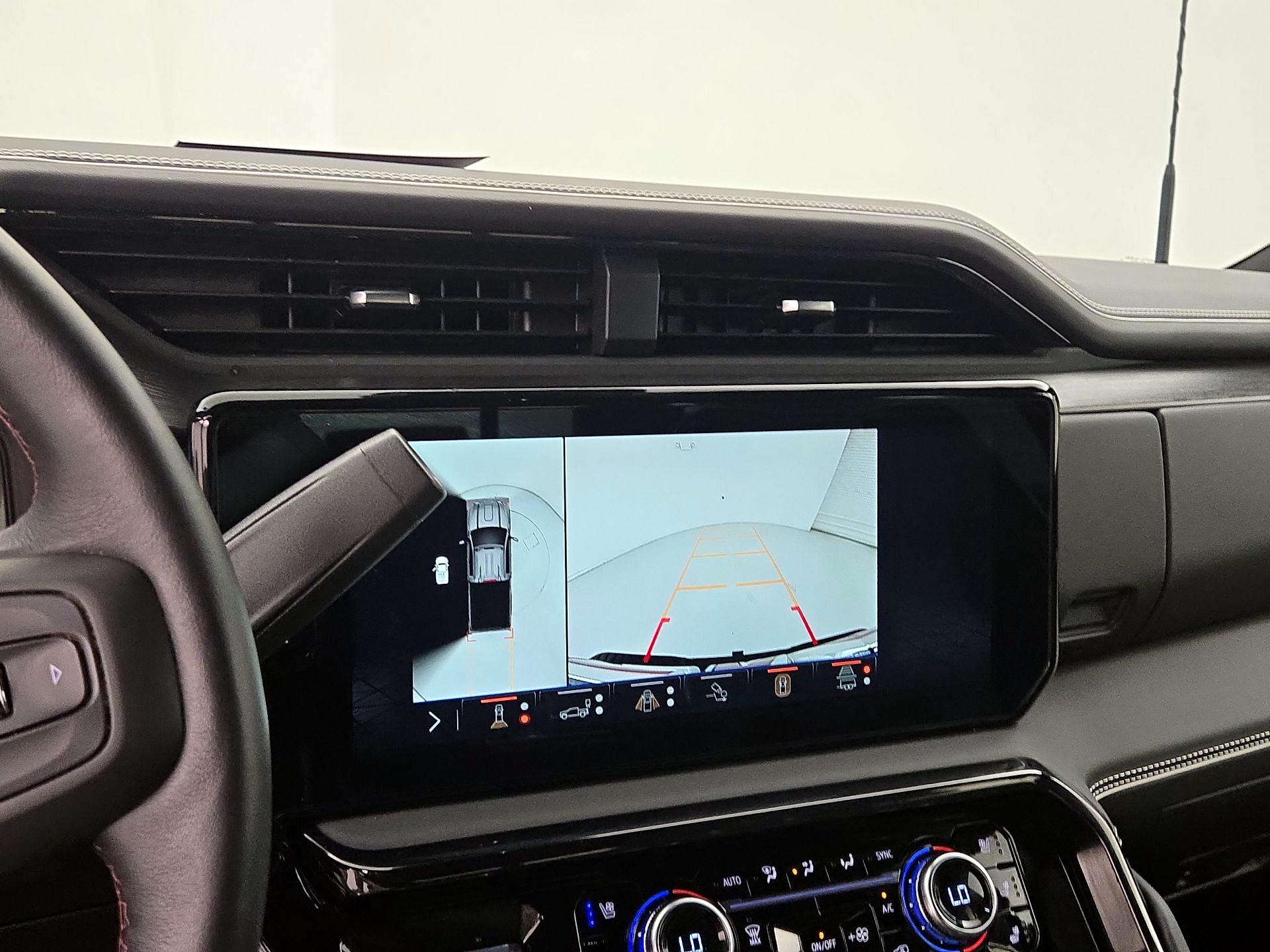 Thumbnail: 2025 GMC Sierra 2500 - 15