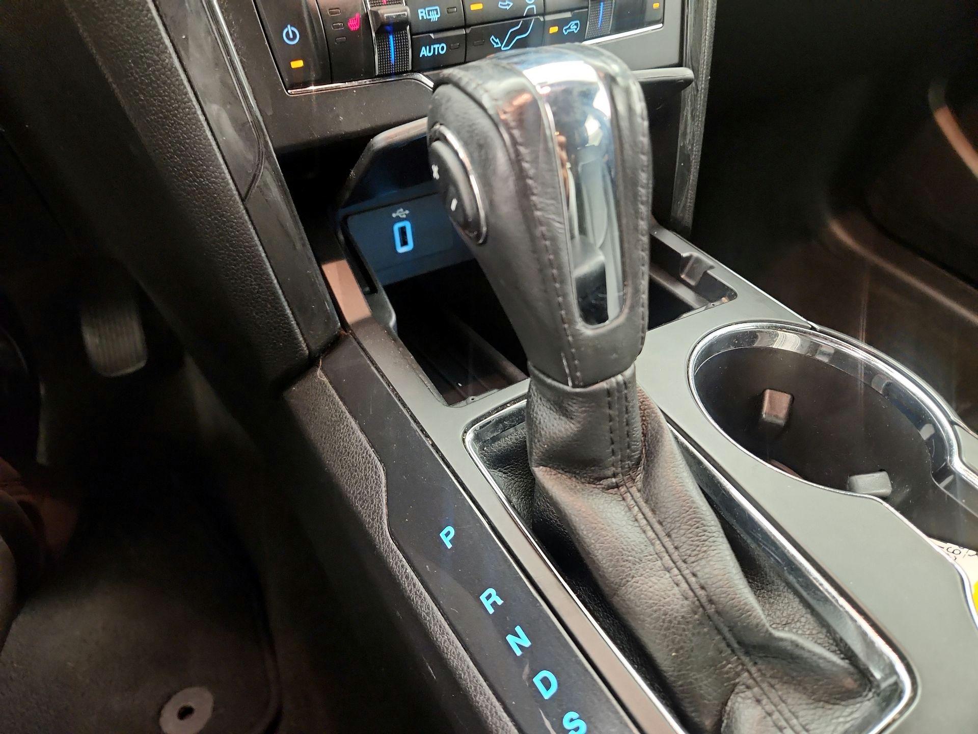 Thumbnail: 2018 Ford Explorer - 17