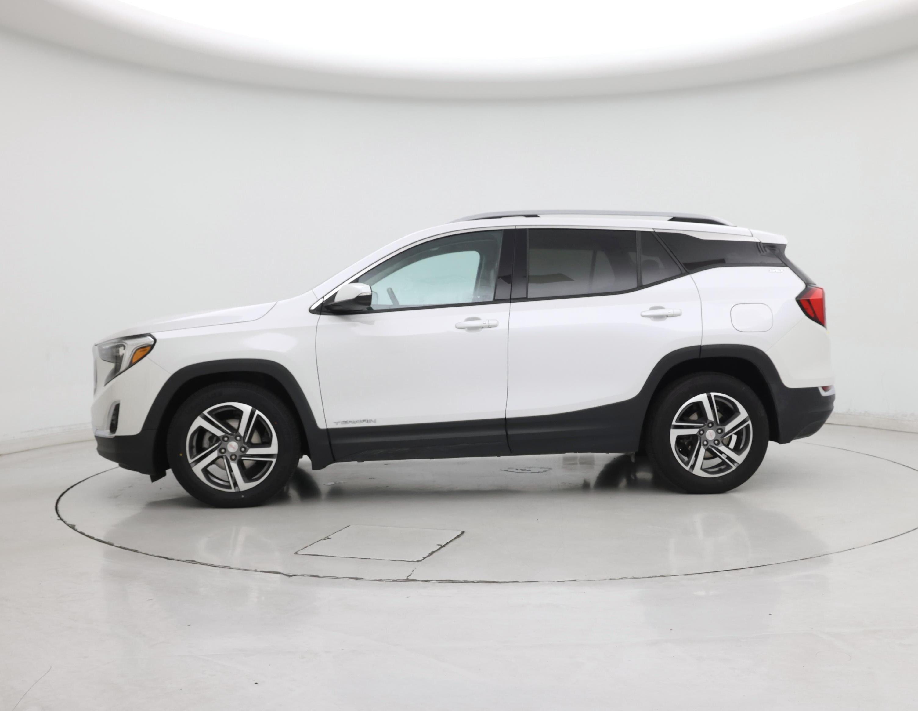 Thumbnail: 2021 GMC Terrain - 3