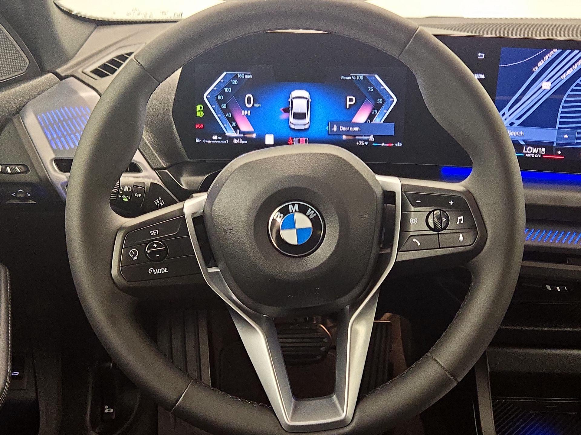 Thumbnail: 2025 BMW 2 Series - 10