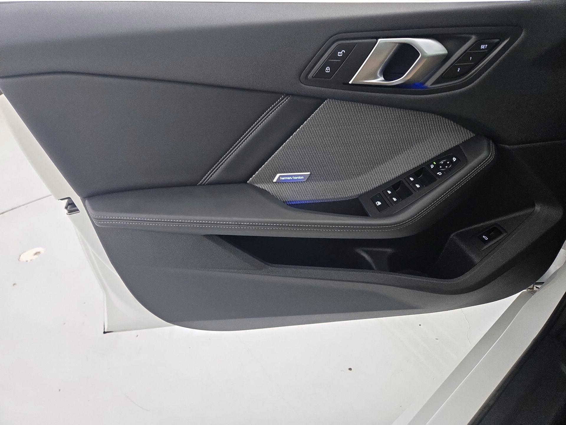 Thumbnail: 2025 BMW 2 Series - 12