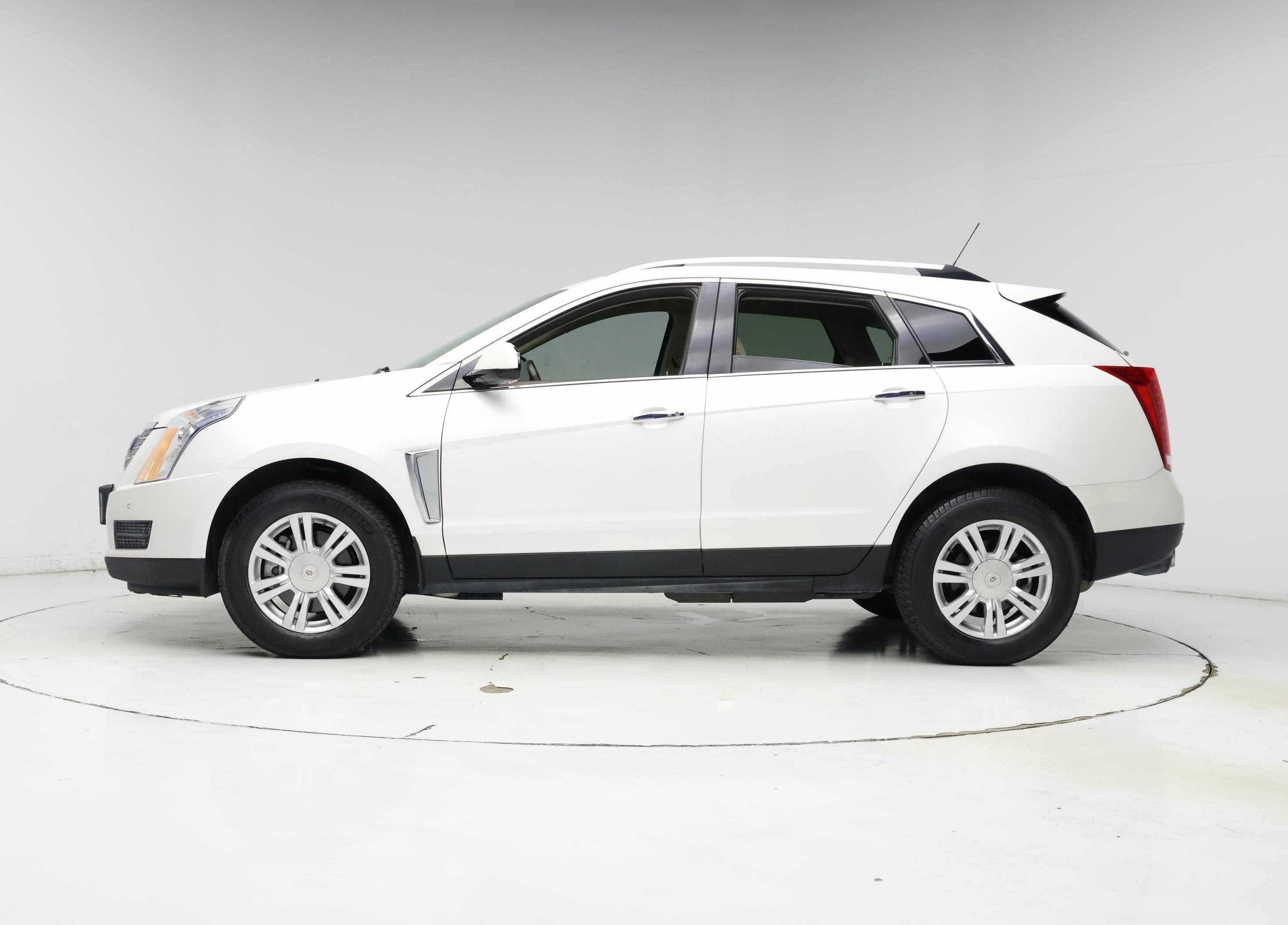 Thumbnail: 2015 Cadillac SRX - 3