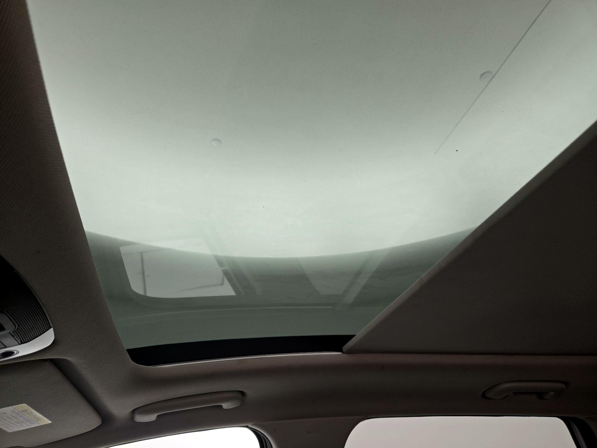 Thumbnail: 2023 Kia Sorento - 20