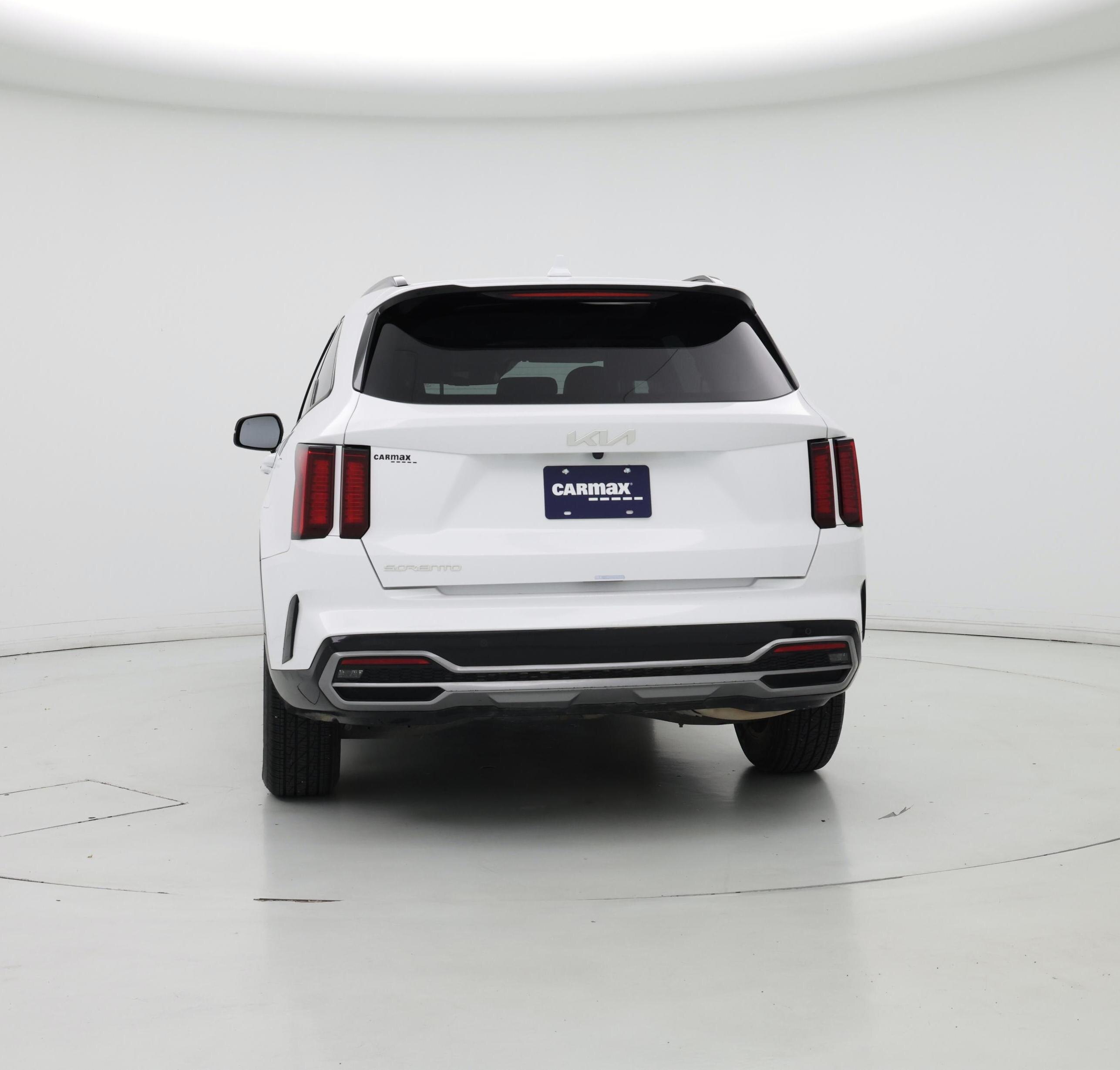 Thumbnail: 2023 Kia Sorento - 6