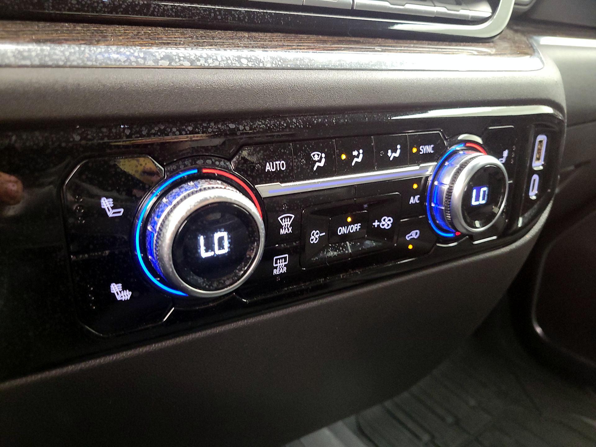 Thumbnail: 2024 GMC Sierra 1500 - 16