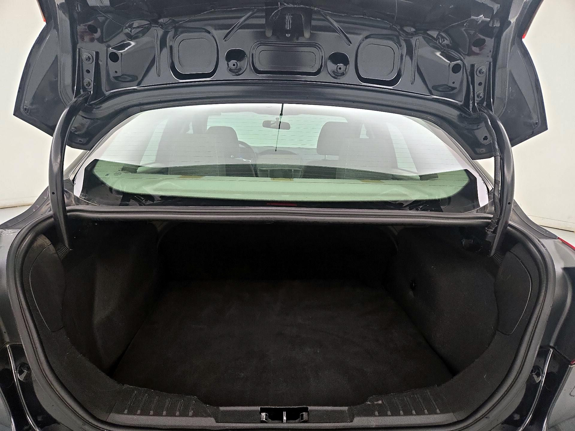 Thumbnail: 2014 Ford Focus - 19