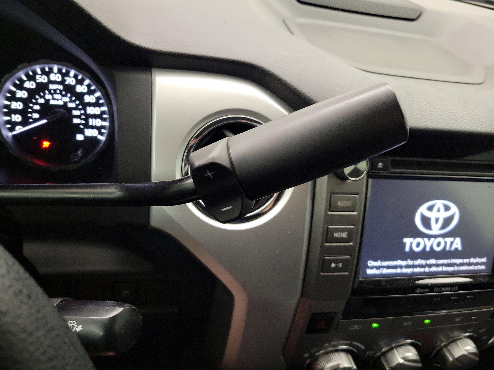 Thumbnail: 2019 Toyota Tundra - 17