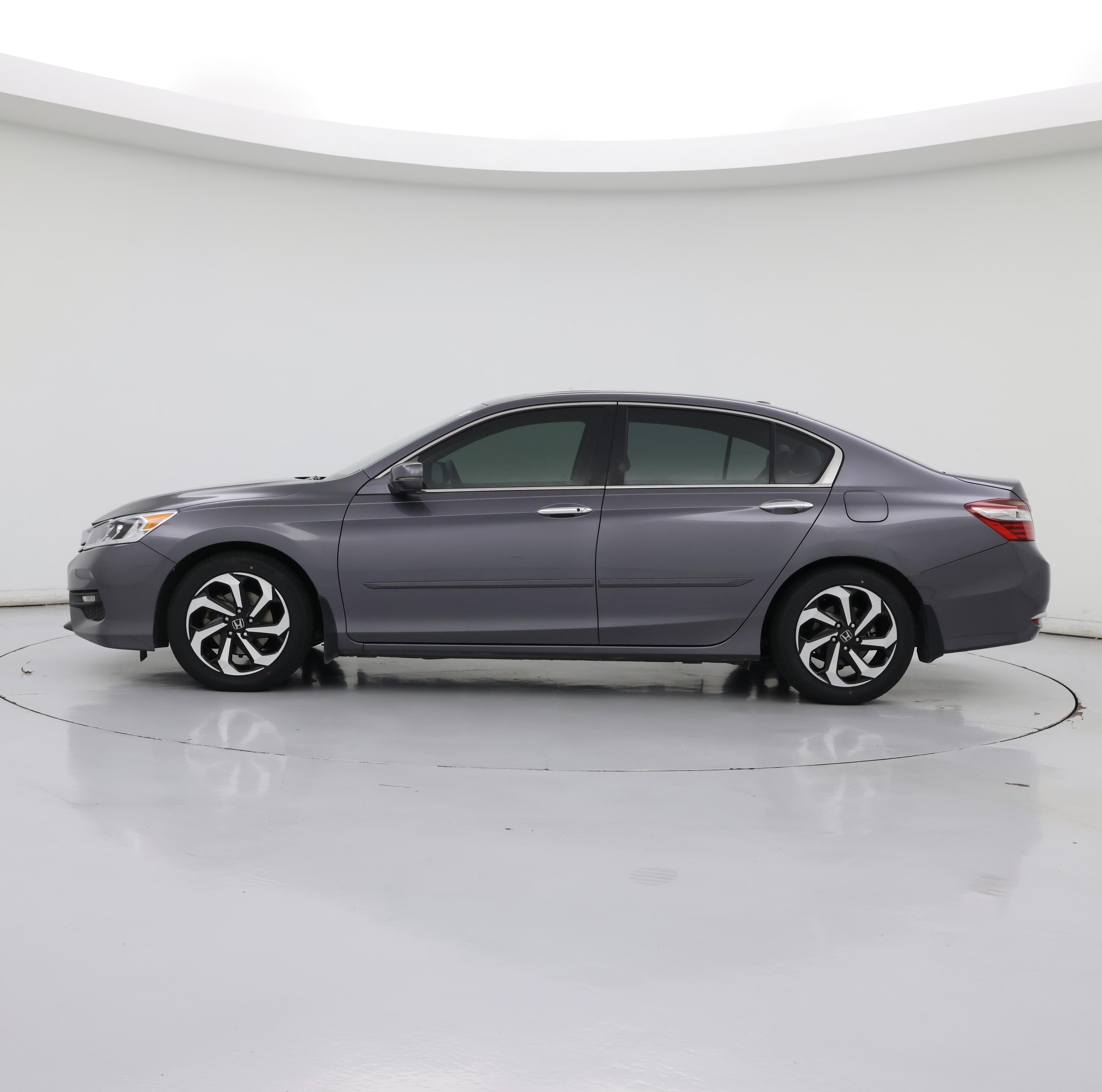Thumbnail: 2016 Honda Accord - 3