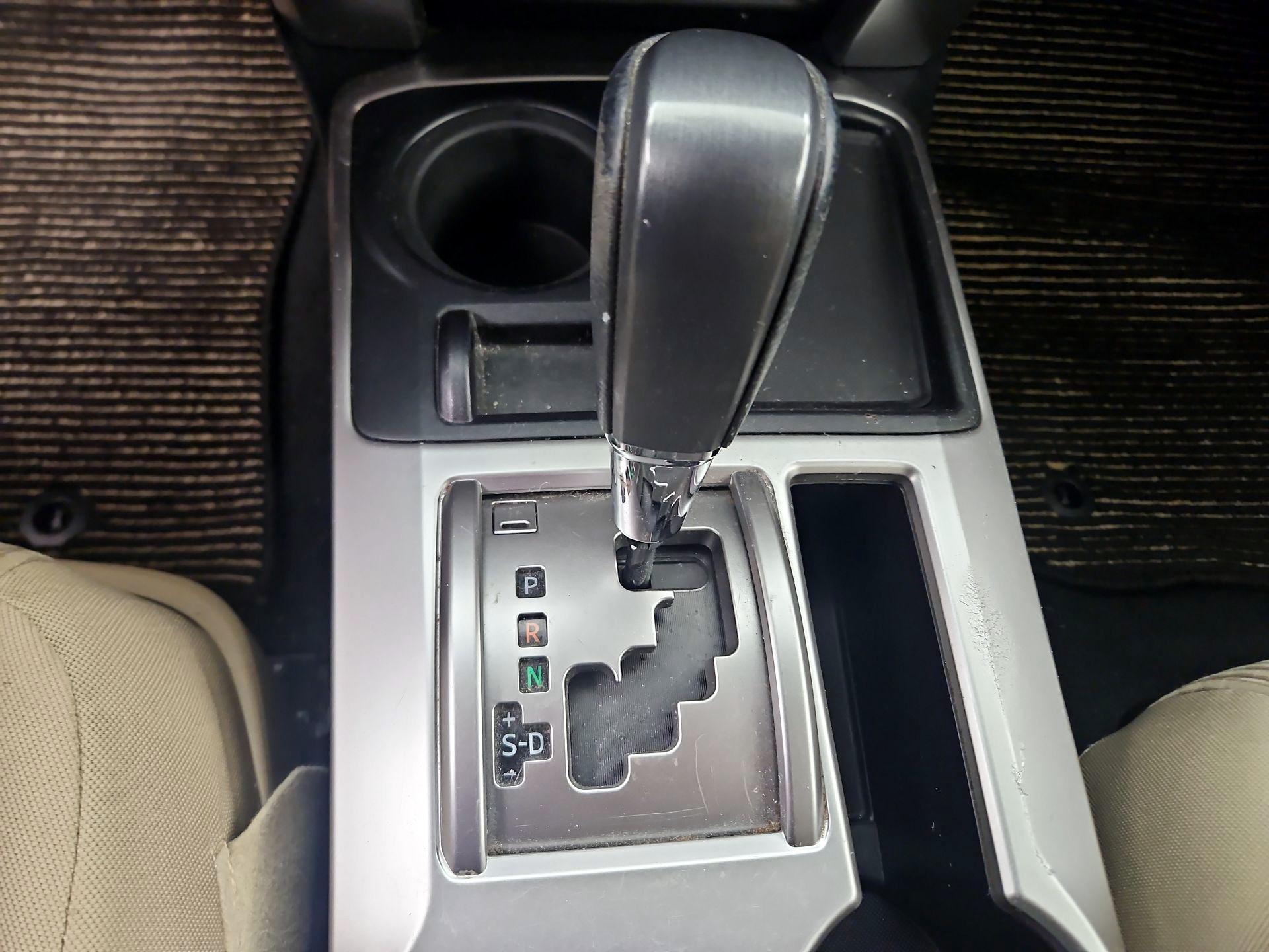 Thumbnail: 2018 Toyota 4Runner - 18