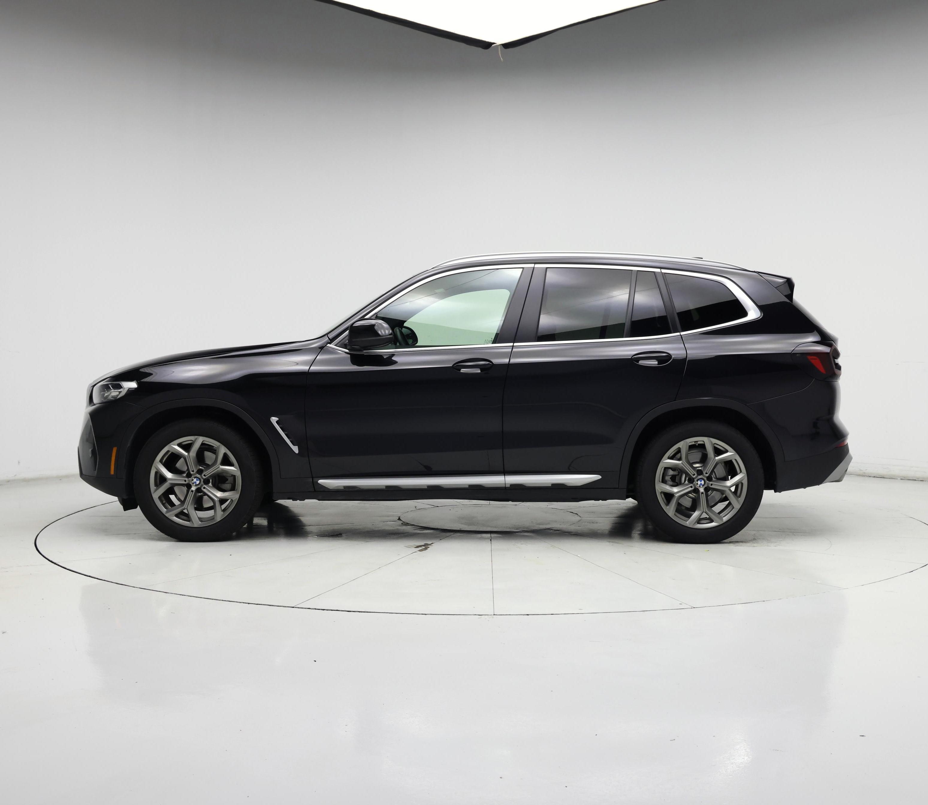 Thumbnail: 2022 BMW X3 - 3