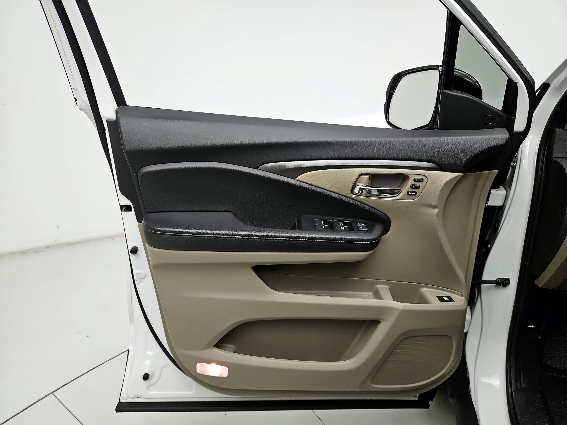 Thumbnail: 2021 Honda Ridgeline - 12