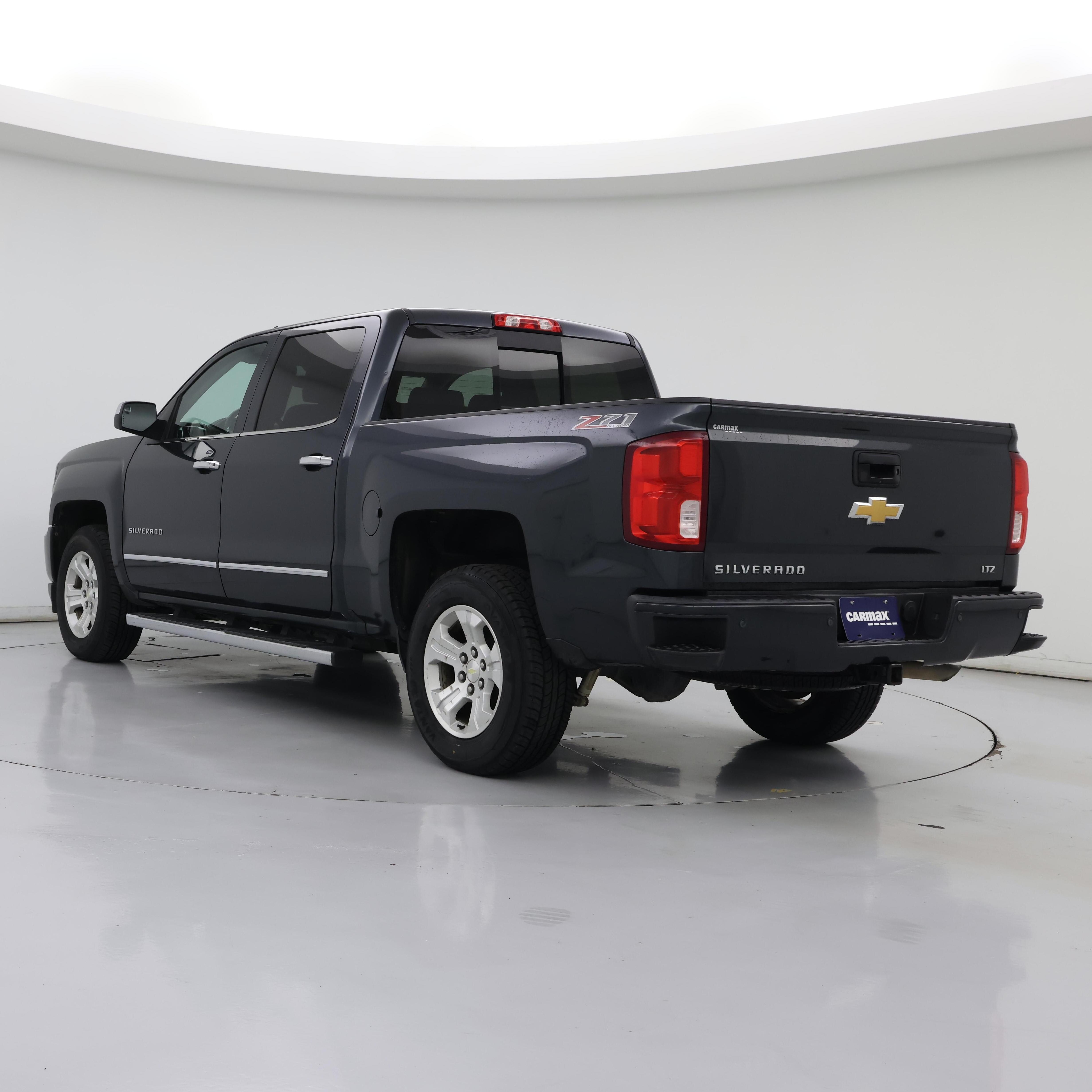 Thumbnail: 2017 Chevrolet Silverado 1500 - 2