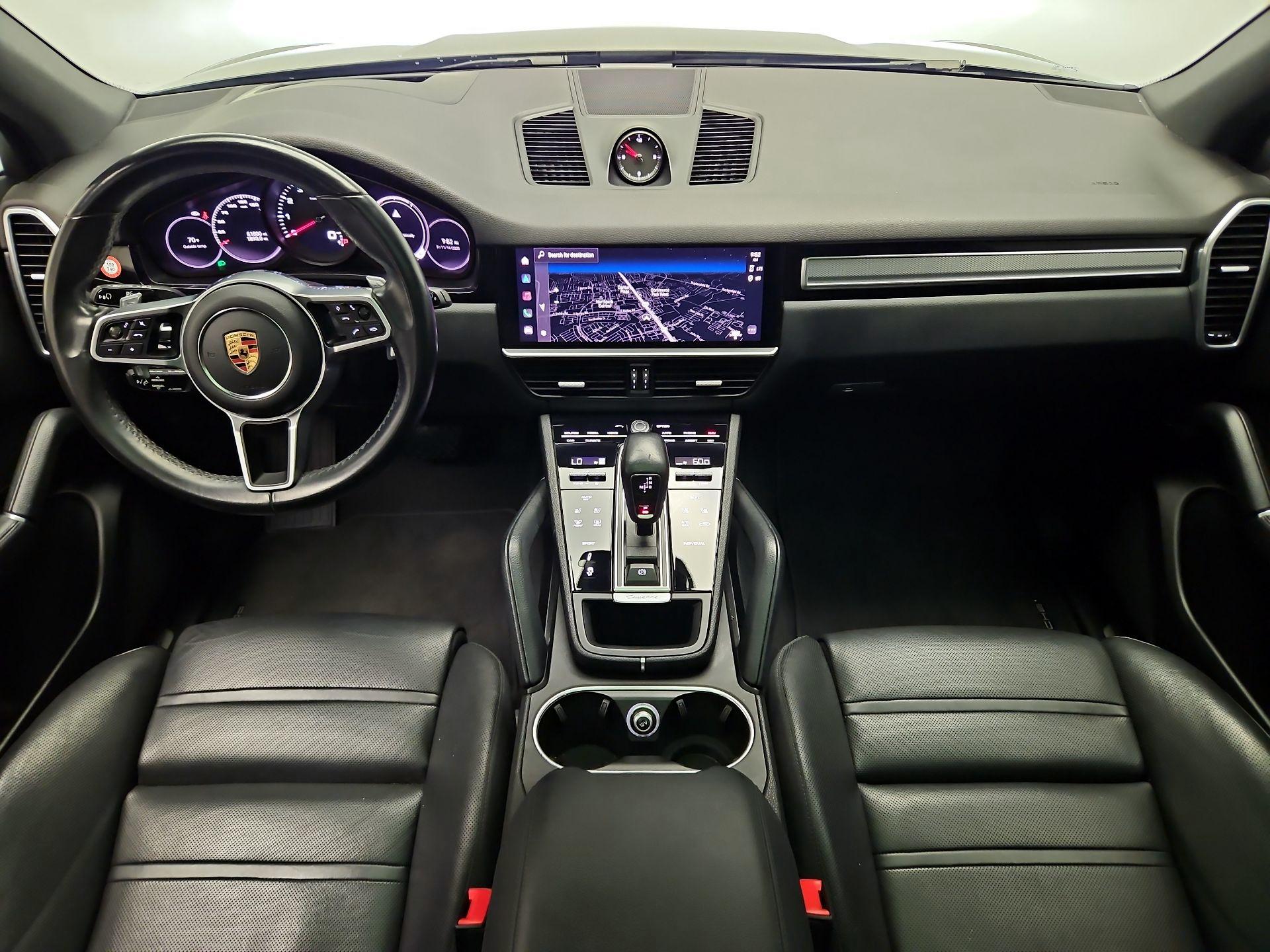 Thumbnail: 2022 Porsche Cayenne - 9