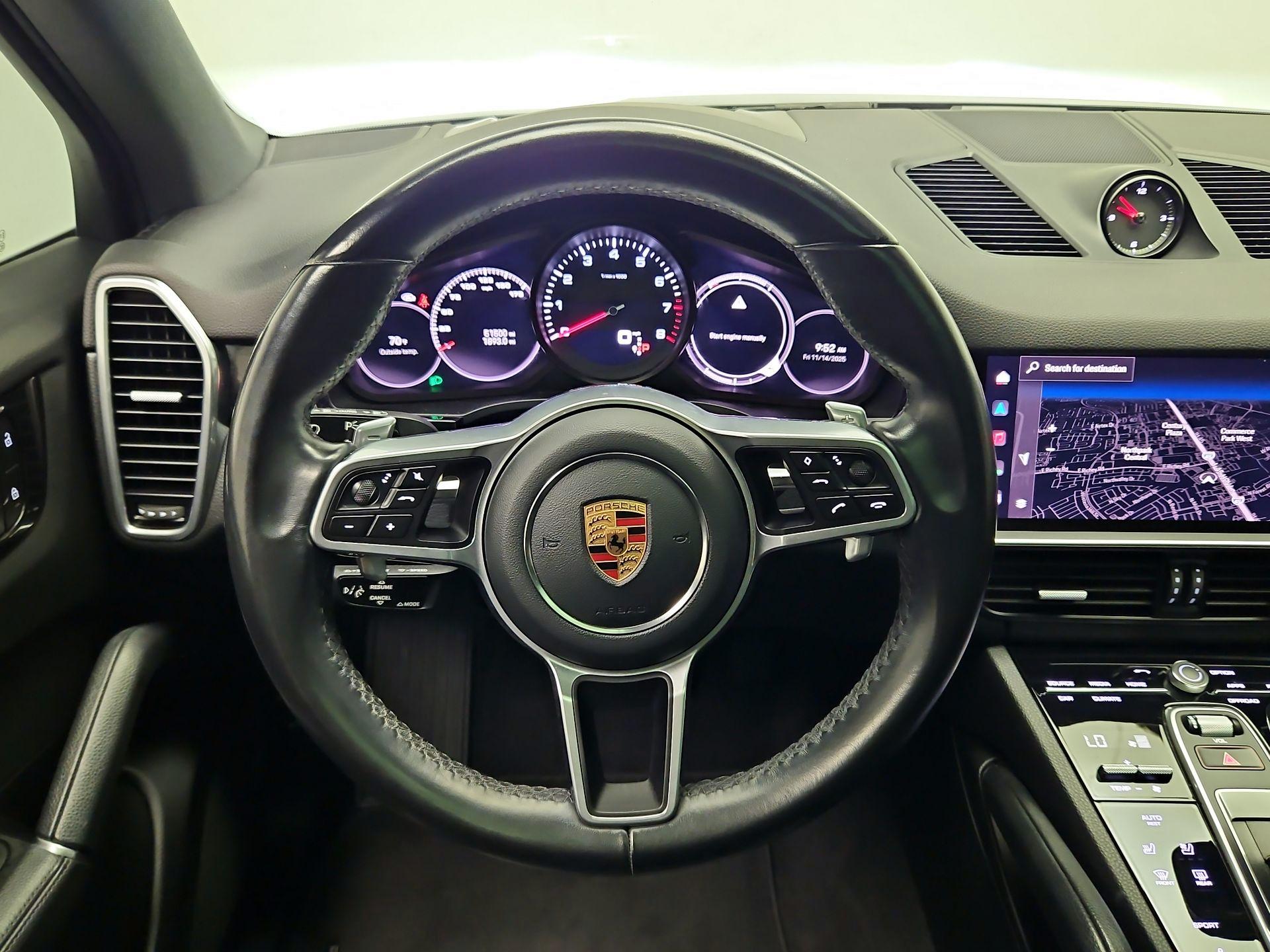 Thumbnail: 2022 Porsche Cayenne - 10