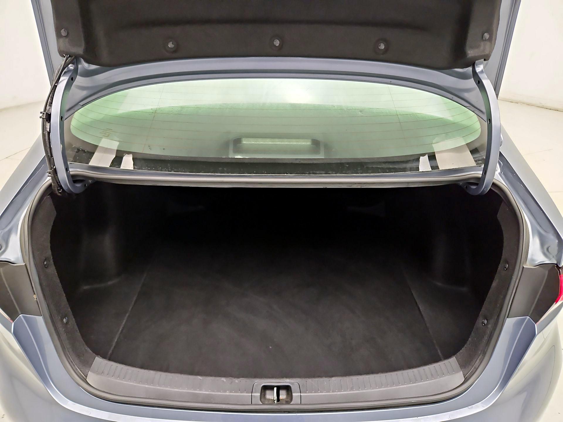 Thumbnail: 2024 Toyota Corolla - 18