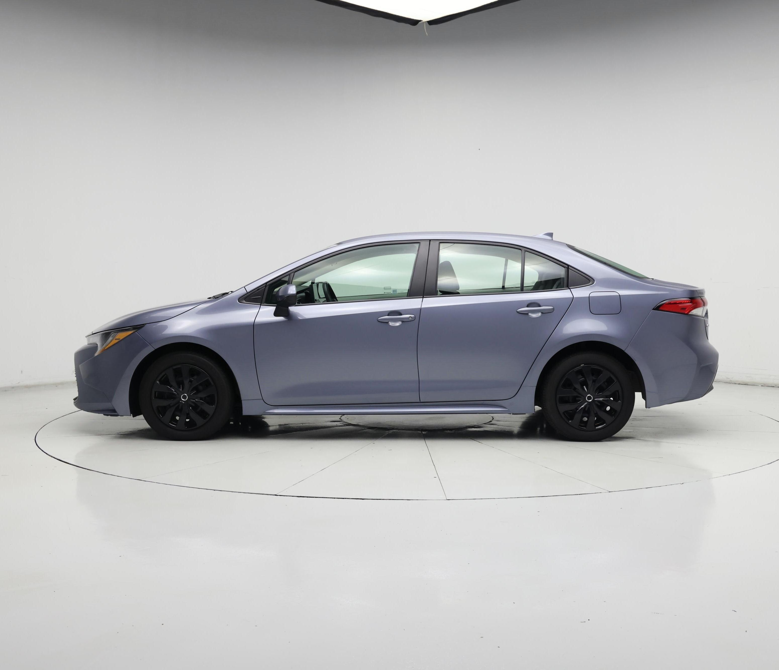 Thumbnail: 2024 Toyota Corolla - 3