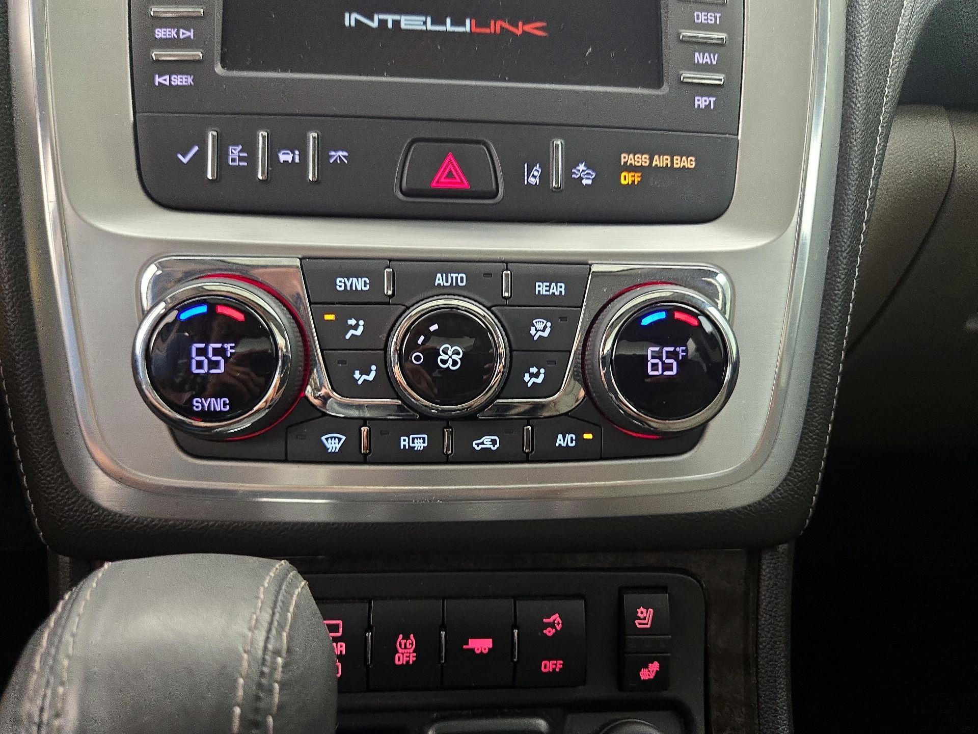 Thumbnail: 2016 GMC Acadia - 16