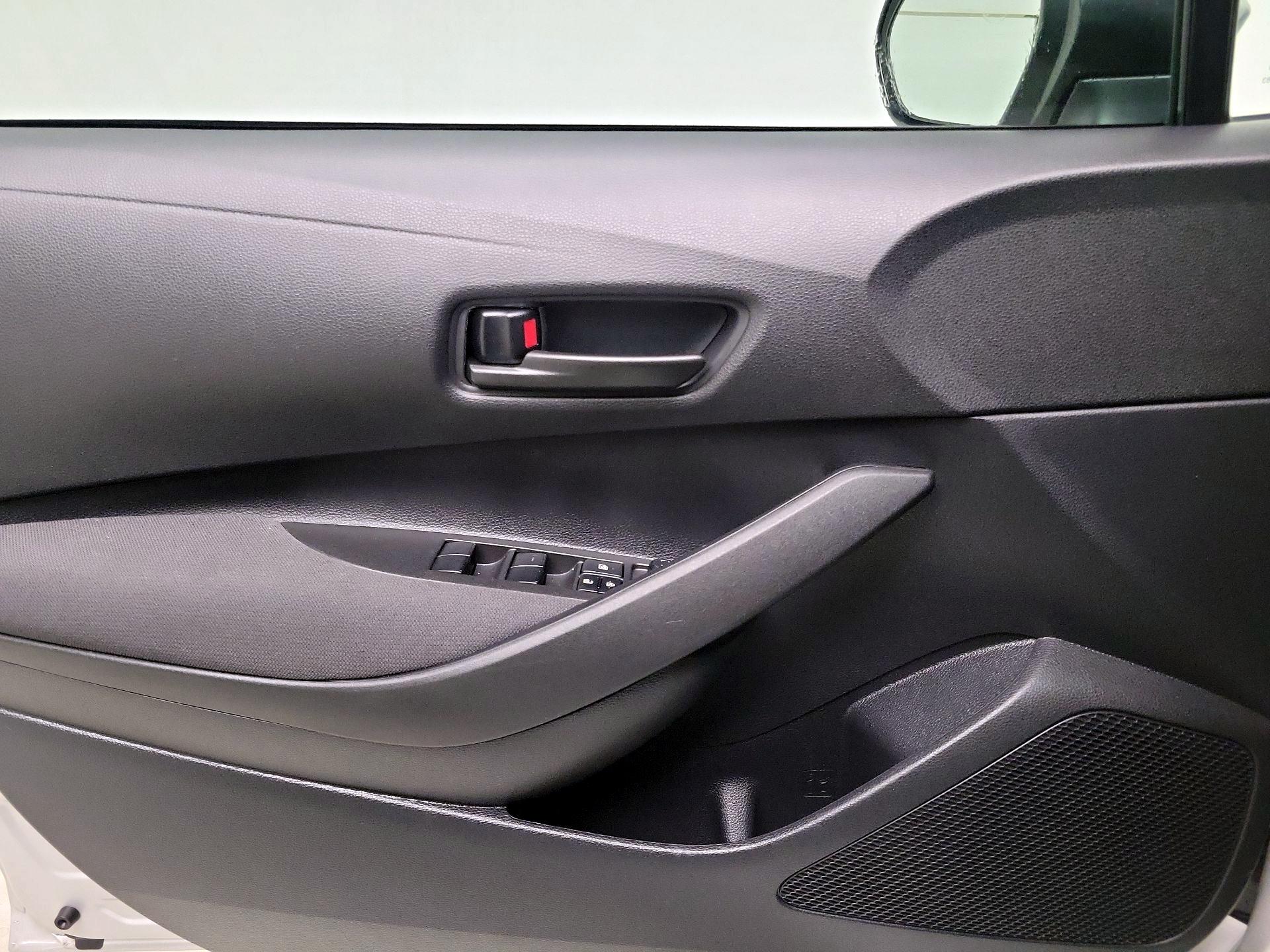 Thumbnail: 2025 Toyota Corolla - 12