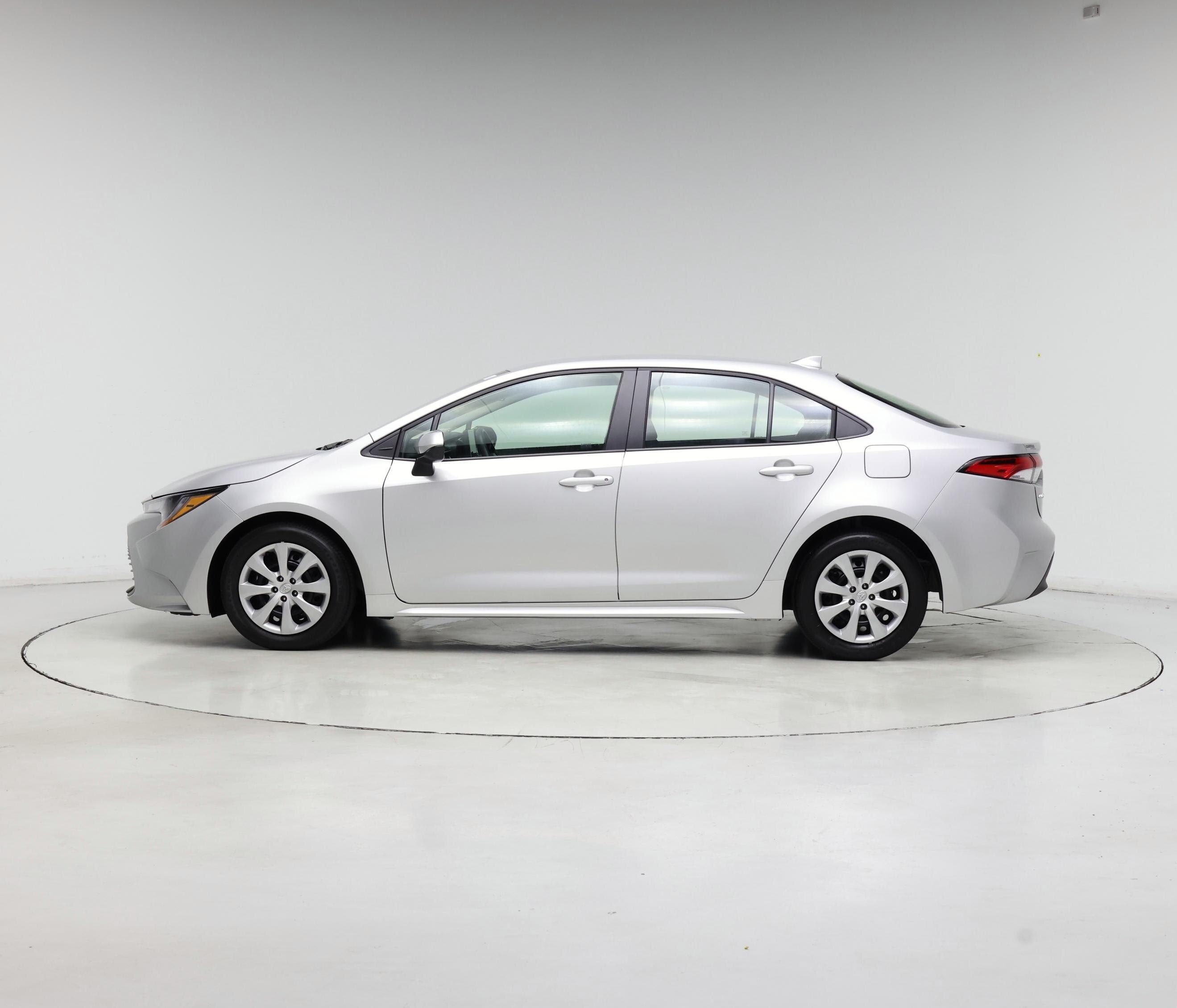 Thumbnail: 2025 Toyota Corolla - 3