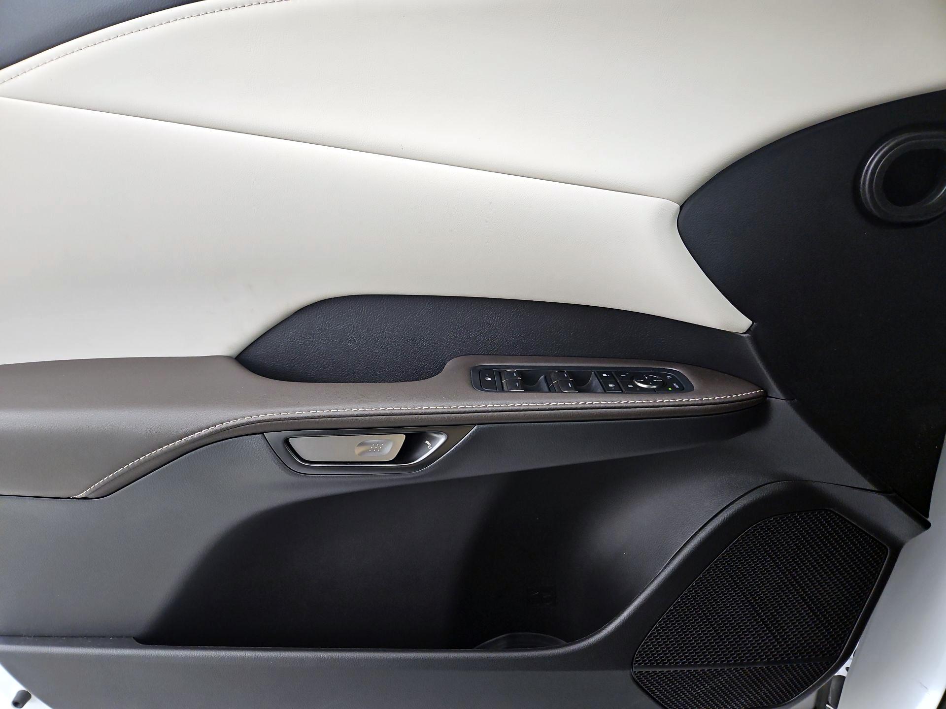 Thumbnail: 2024 Lexus RX - 12