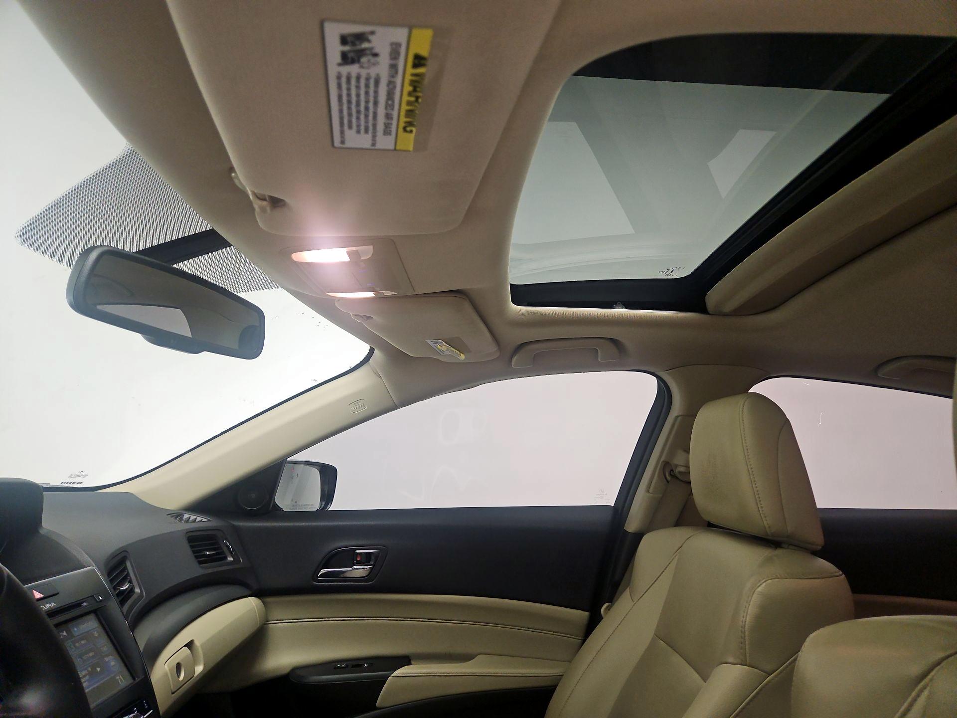 Thumbnail: 2017 Acura ILX - 18