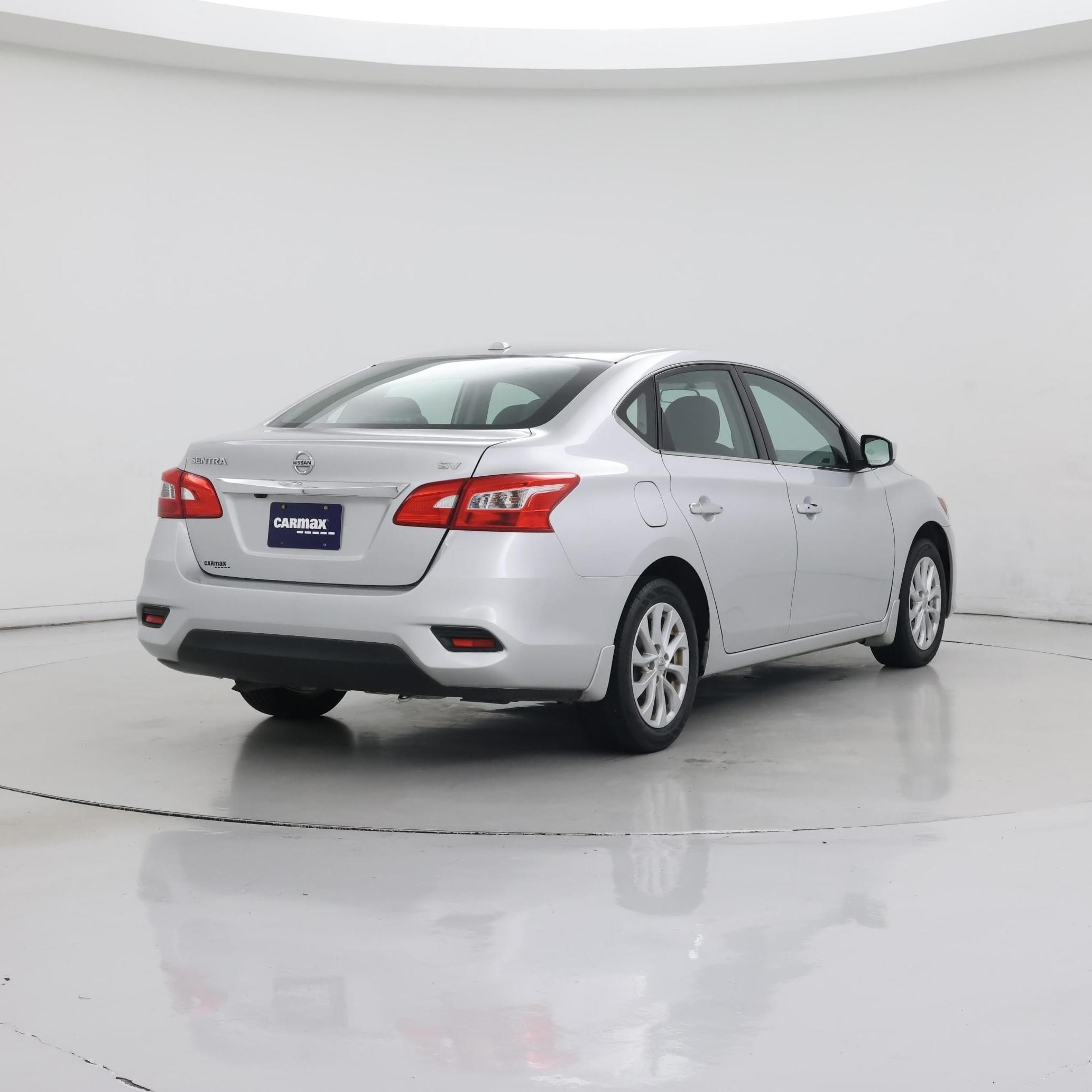 Thumbnail: 2019 Nissan Sentra - 8