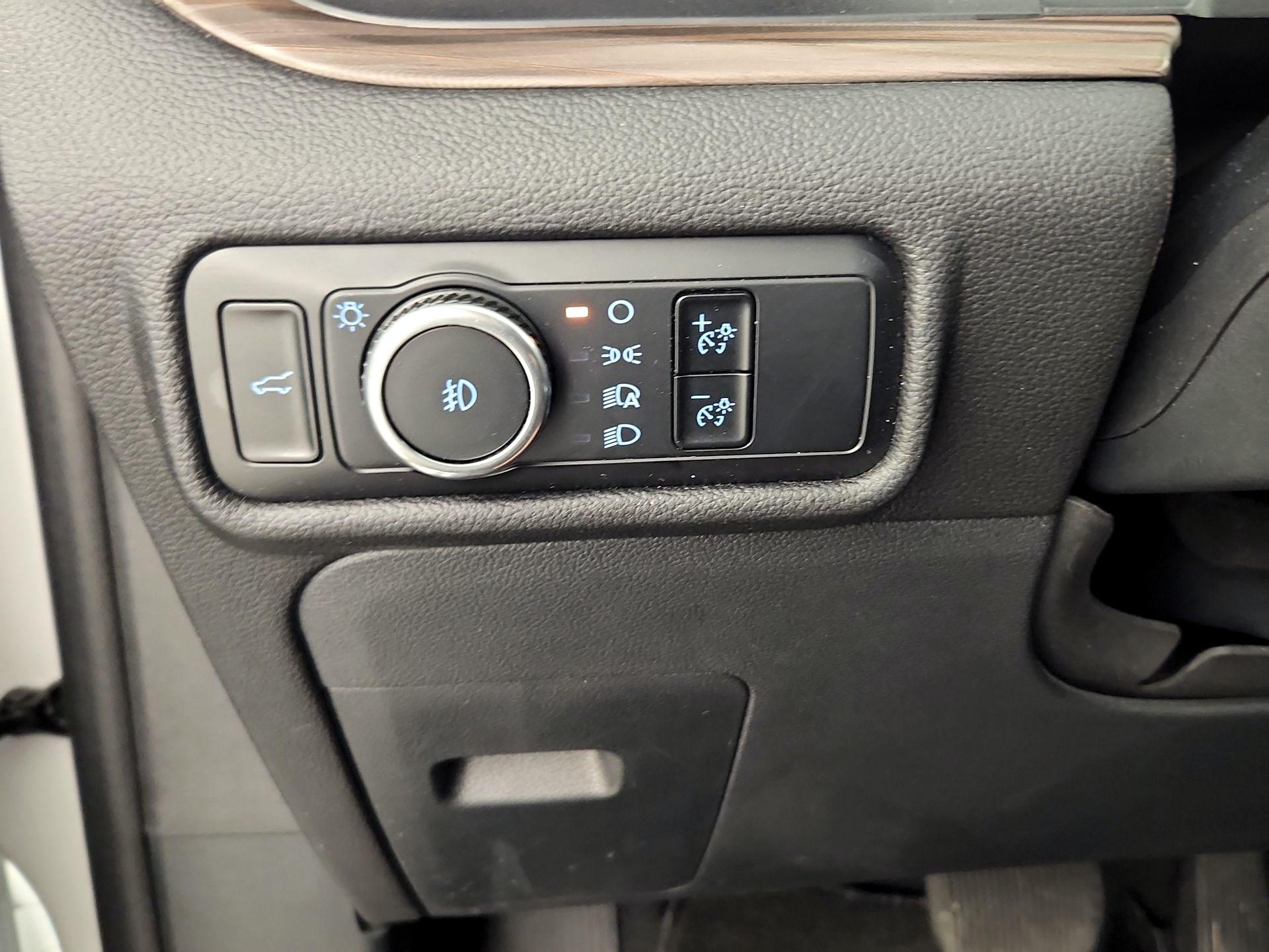 Thumbnail: 2024 Ford Explorer - 13