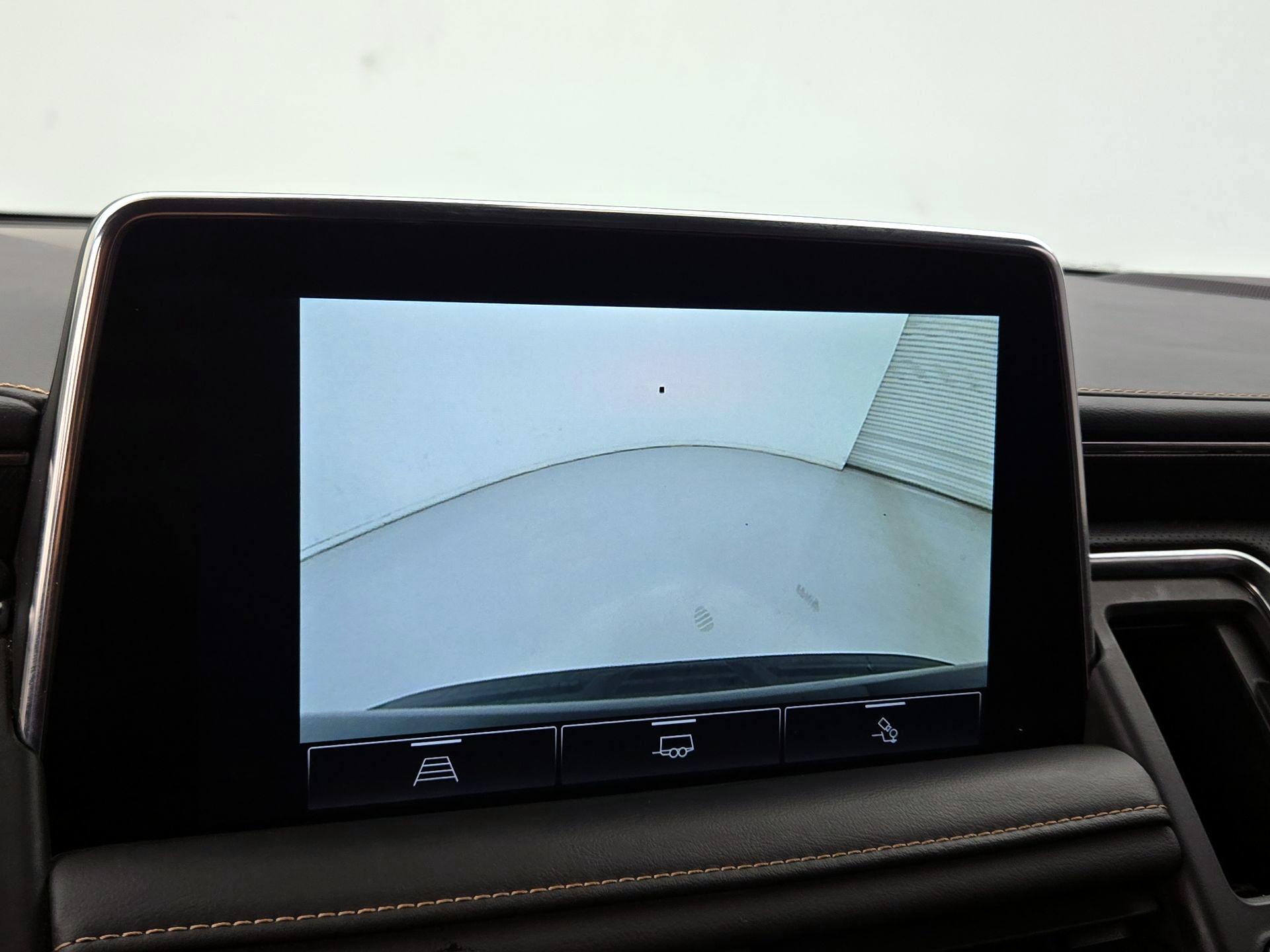 Thumbnail: 2022 GMC Yukon XL - 14