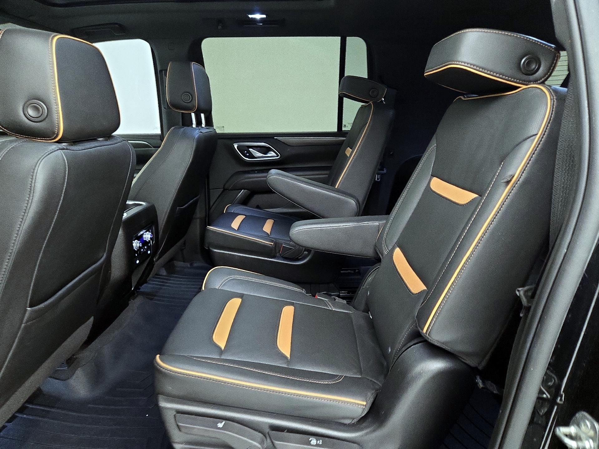 Thumbnail: 2022 GMC Yukon XL - 20