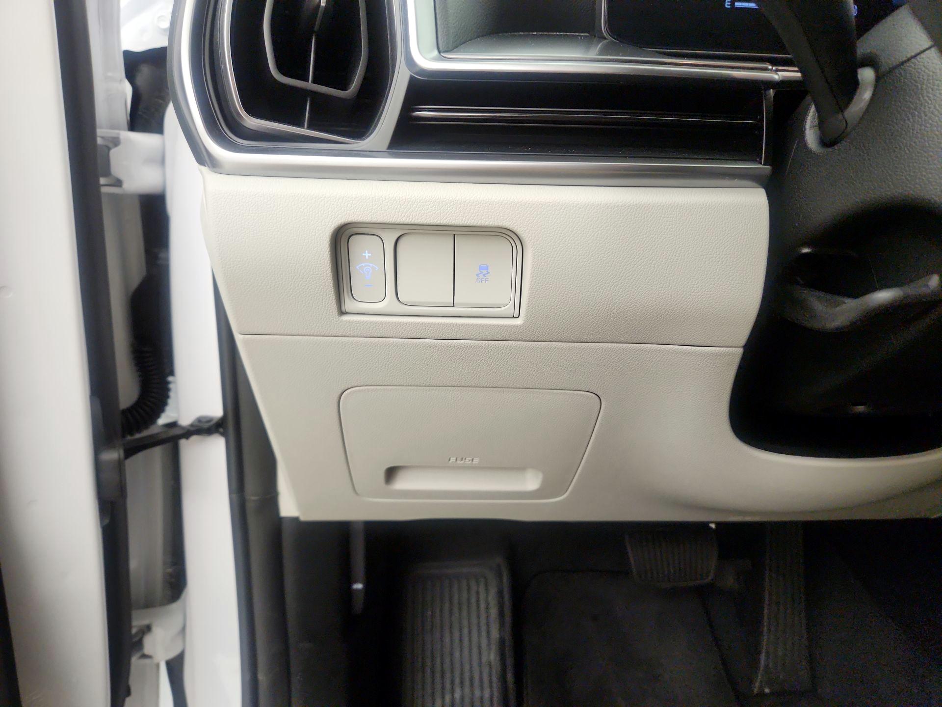 Thumbnail: 2025 Kia Sorento - 11