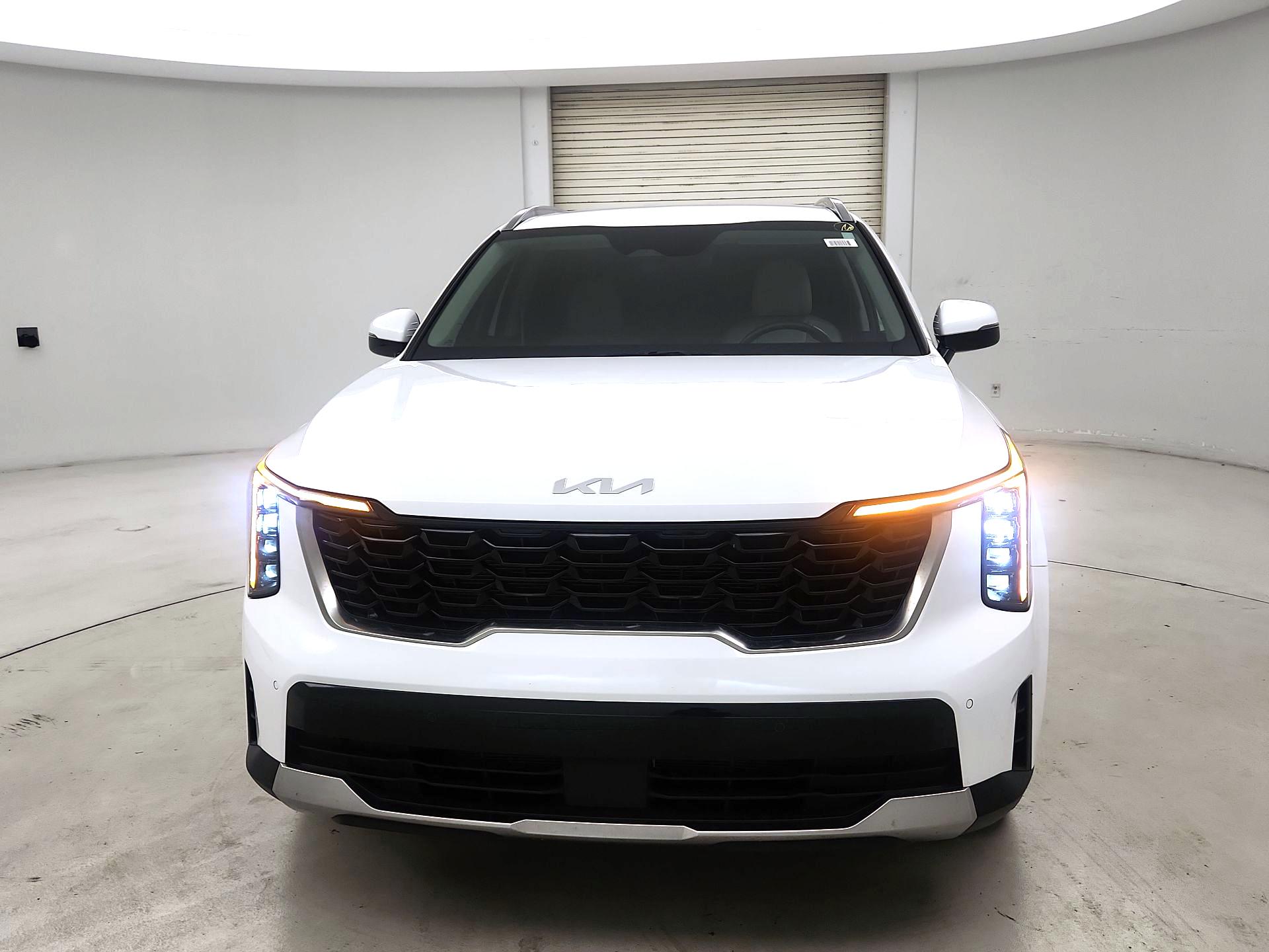 Thumbnail: 2025 Kia Sorento - 2