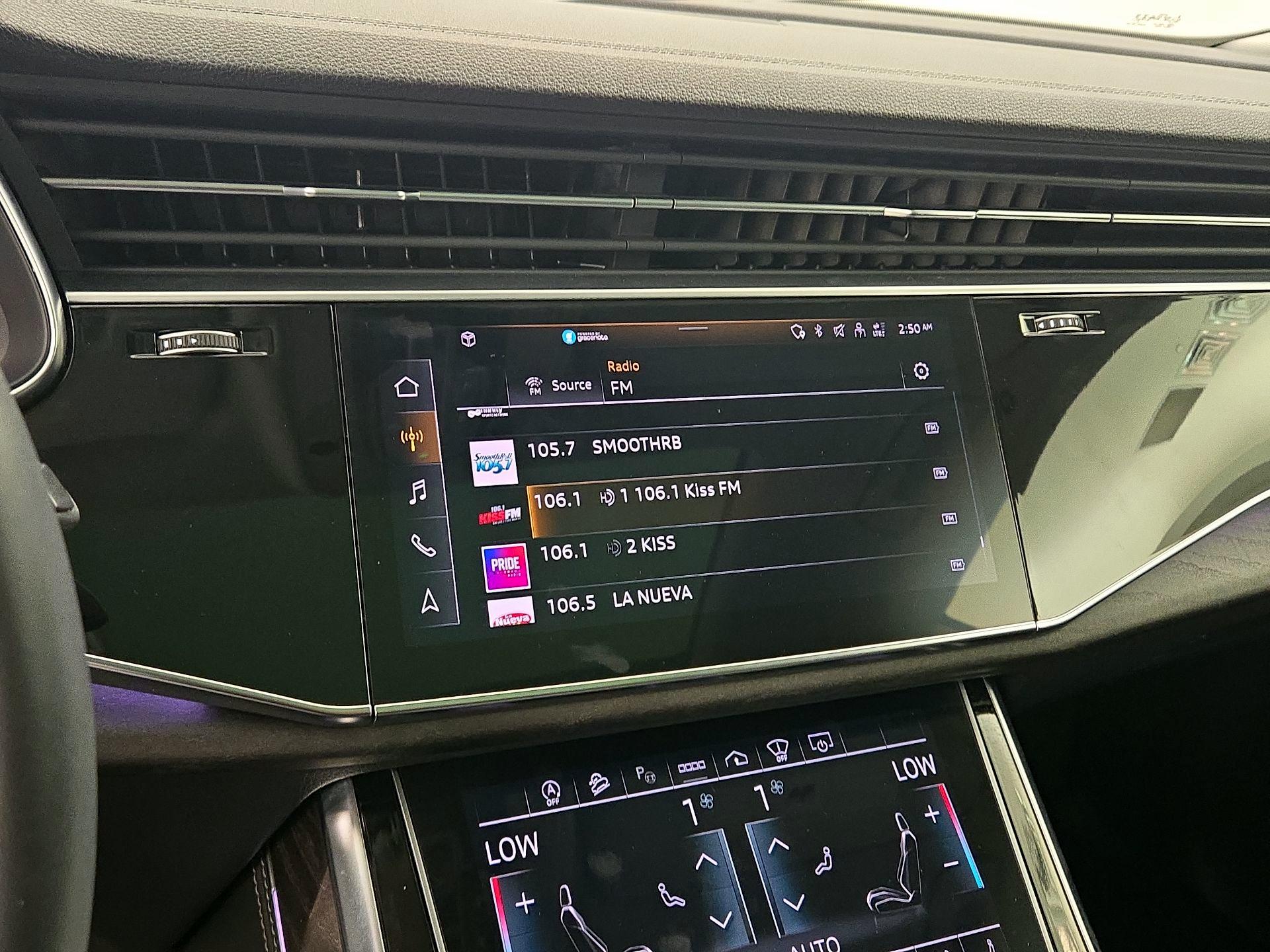 Thumbnail: 2023 Audi Q8 - 16