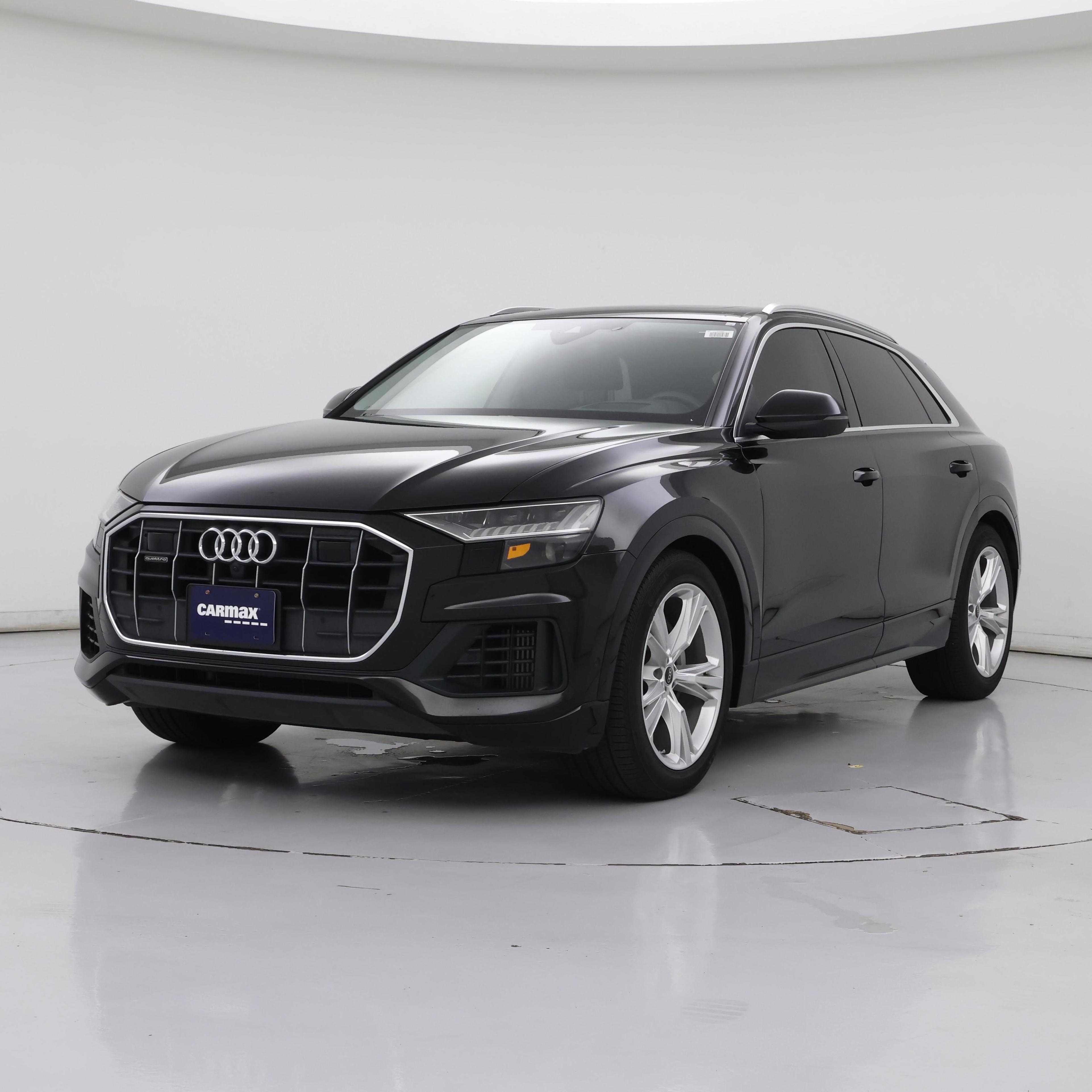 Thumbnail: 2023 Audi Q8 - 4