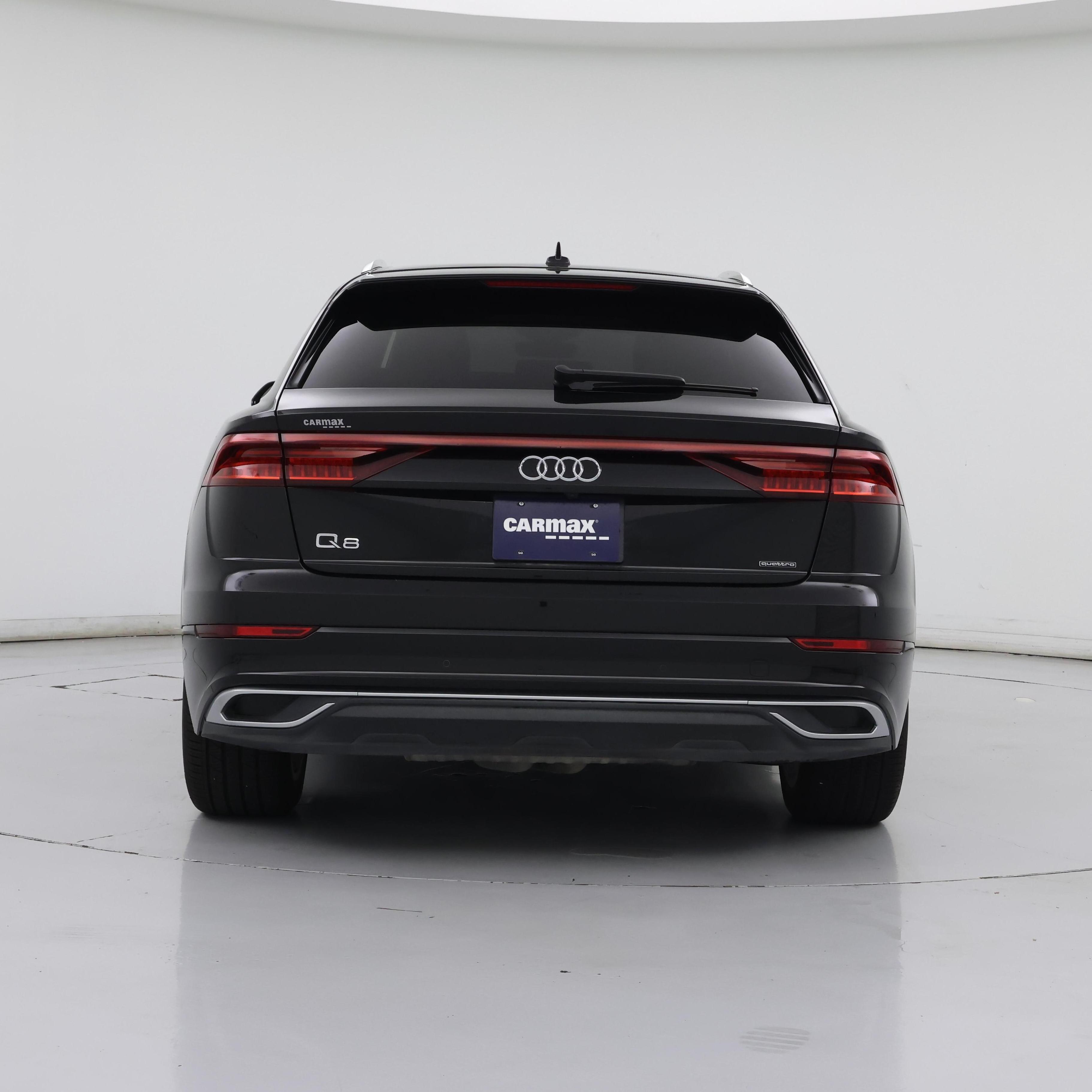 Thumbnail: 2023 Audi Q8 - 6