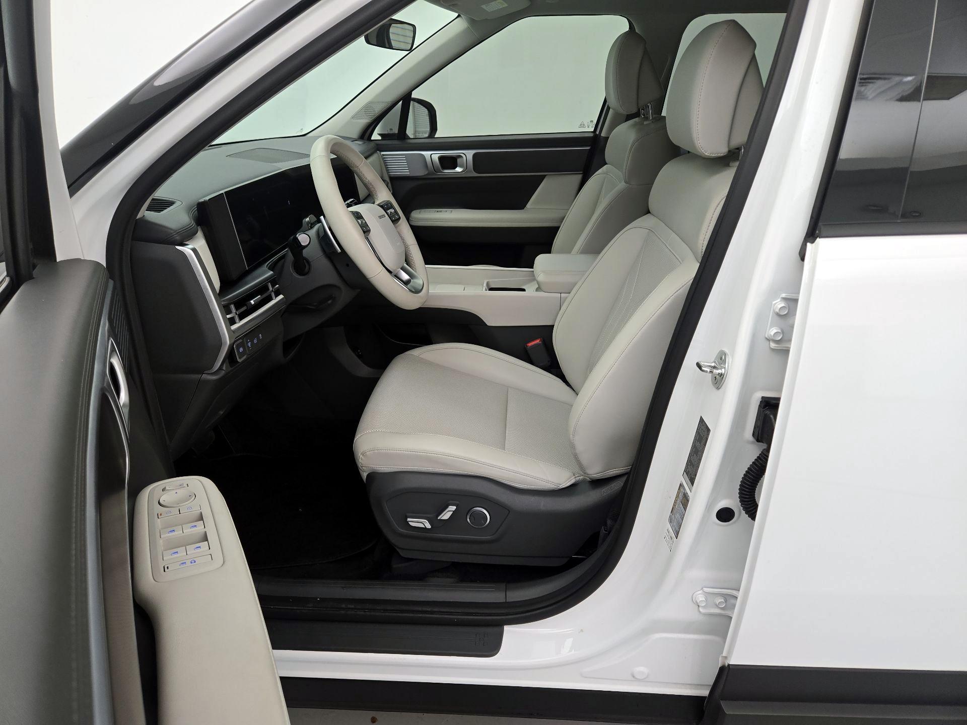 Thumbnail: 2024 Hyundai Santa Fe - 11