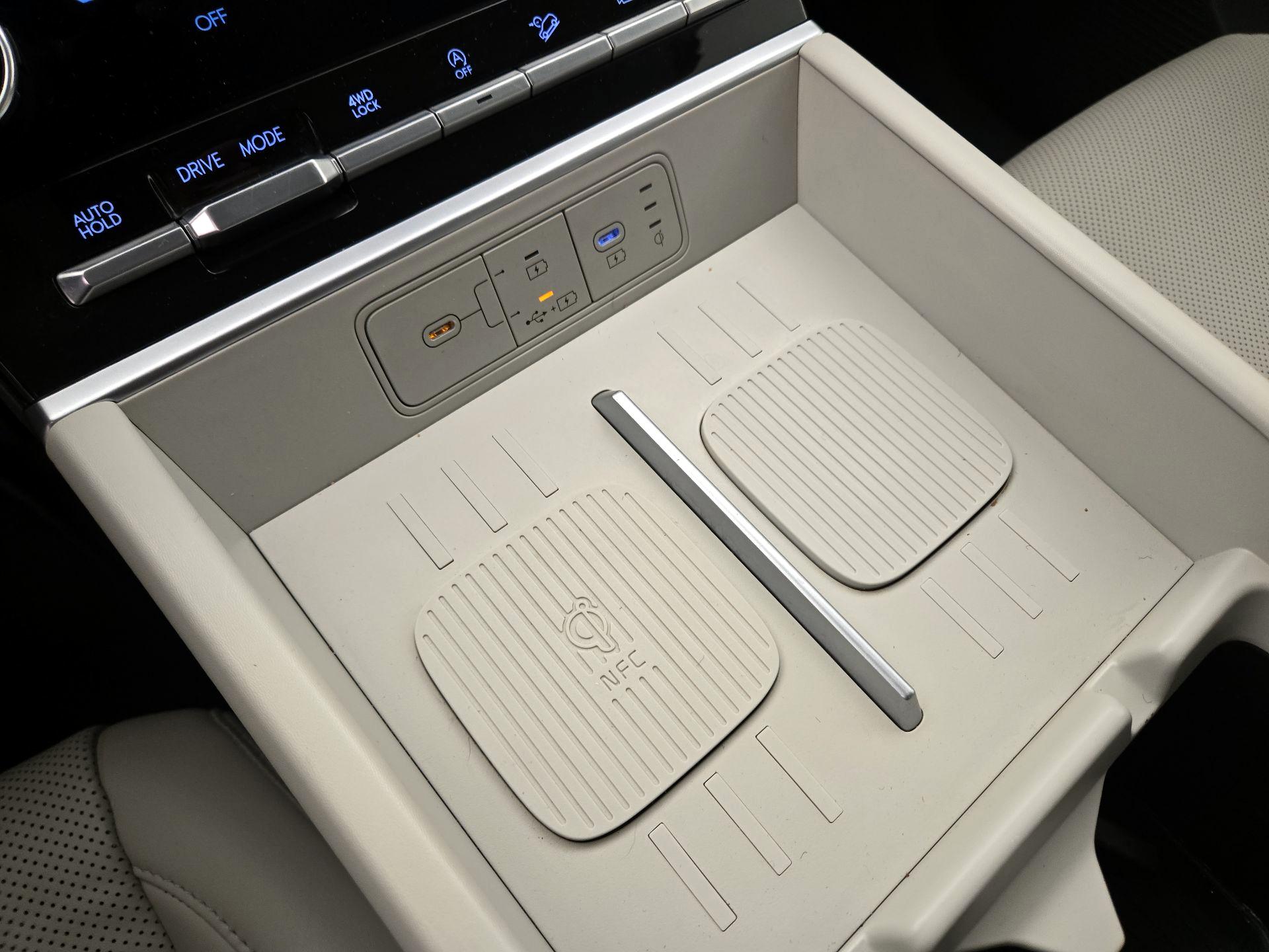 Thumbnail: 2024 Hyundai Santa Fe - 18