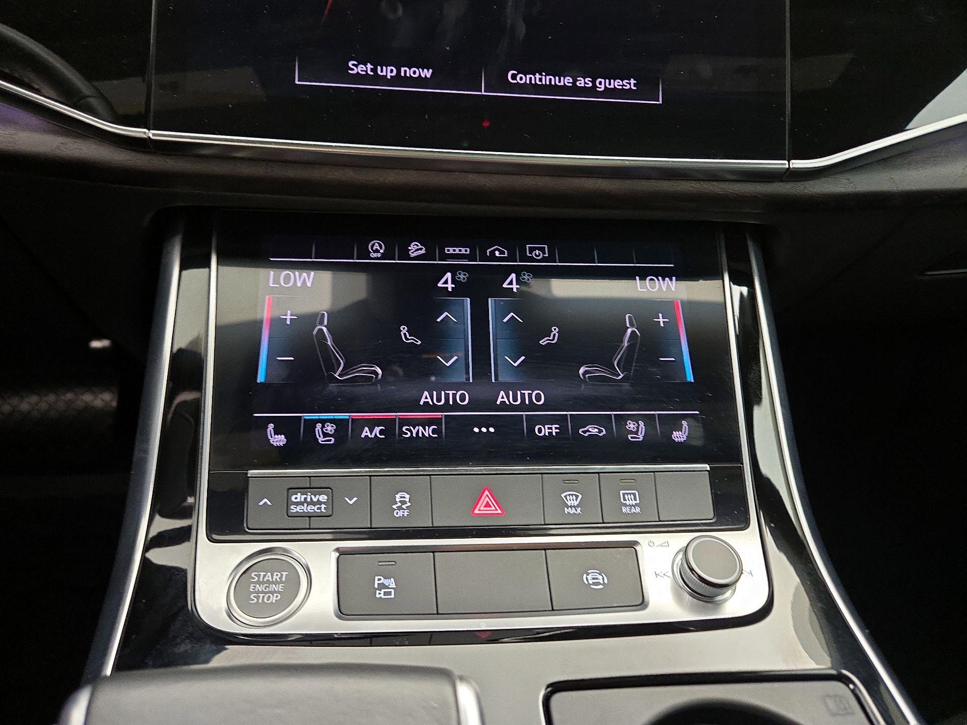 Thumbnail: 2021 Audi Q8 - 17