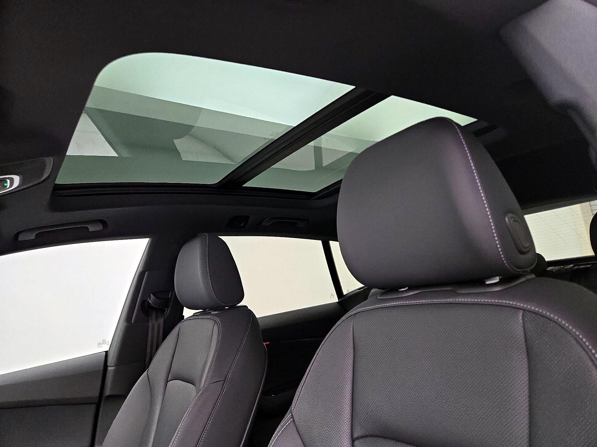 Thumbnail: 2021 Audi Q8 - 20