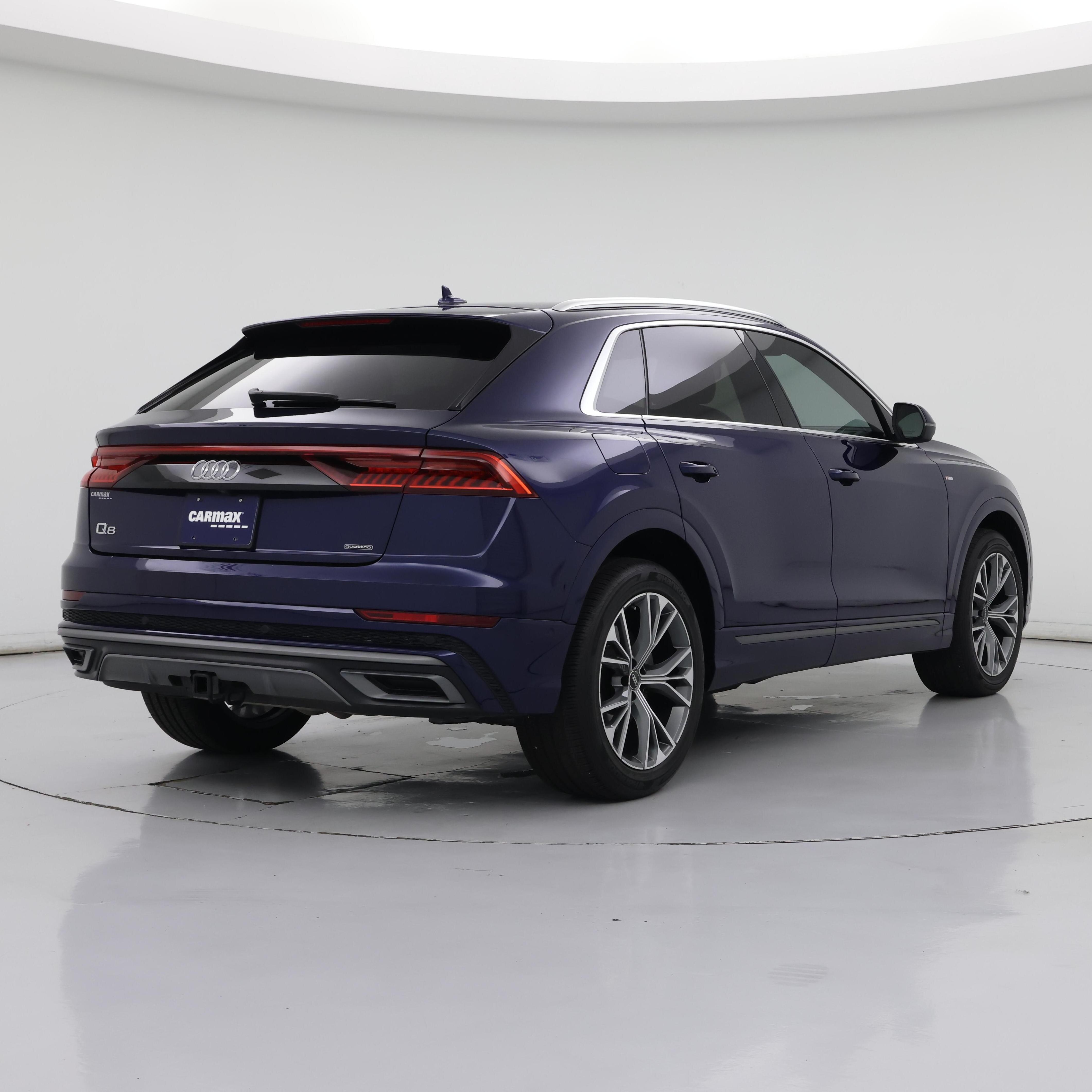 Thumbnail: 2021 Audi Q8 - 8