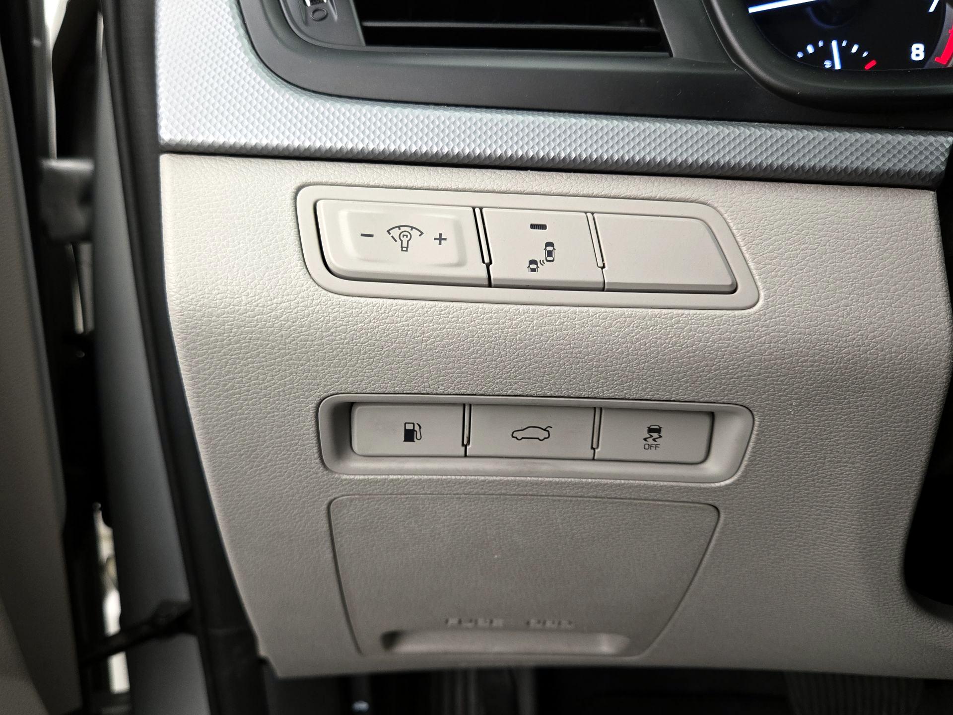 Thumbnail: 2019 Hyundai Sonata - 13