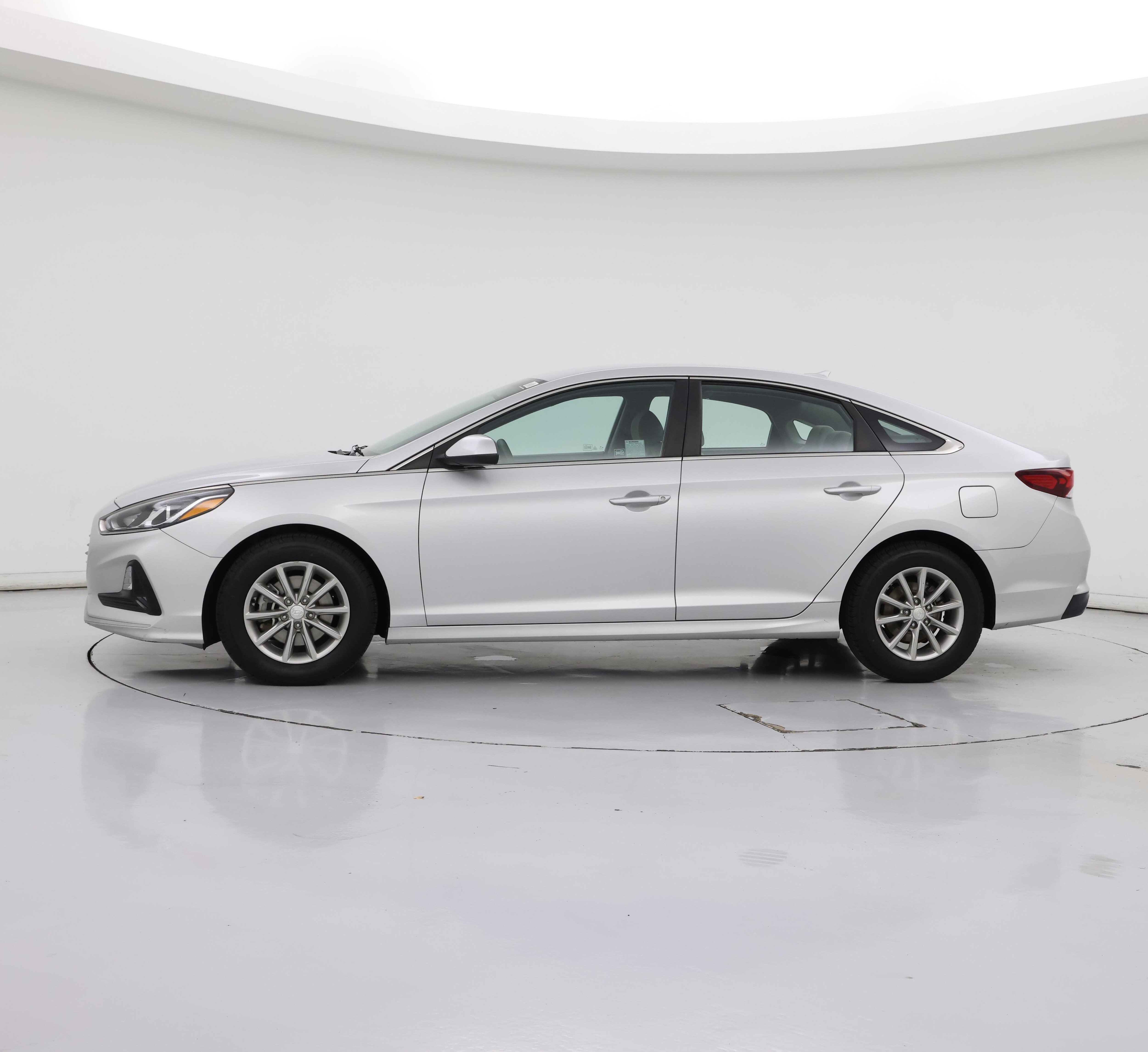 Thumbnail: 2019 Hyundai Sonata - 3