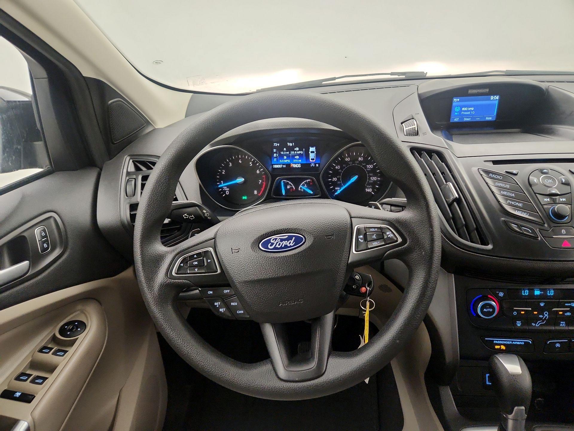 Thumbnail: 2017 Ford Escape - 10